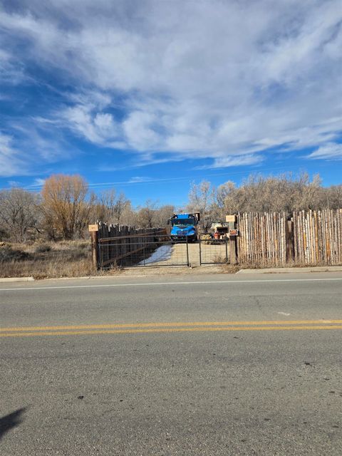 Photo of 304 Salazar Rd, Taos, NM 87571 (MLS # 114376)