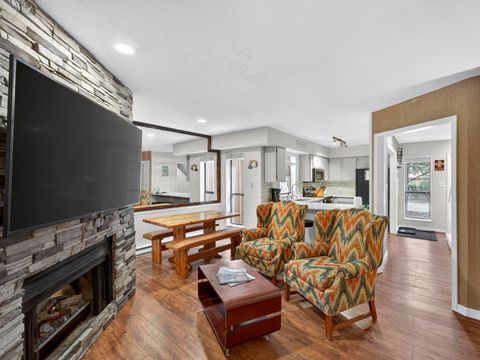 Condo For Sale - 37 Vail Ave #E-2<br/> Angel Fire, NM 87710
