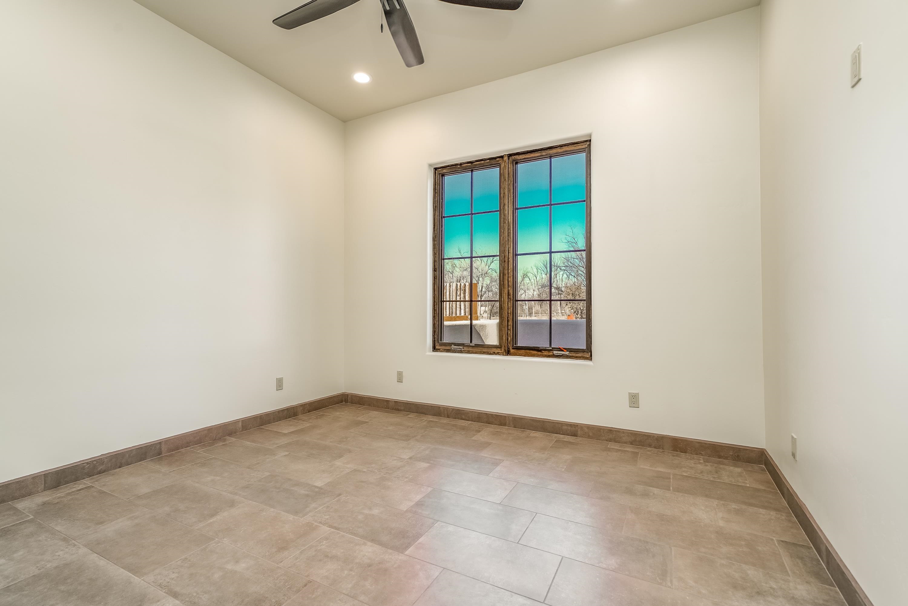 Taos, New Mexico 87571, United States, 3 Bedrooms Bedrooms, ,3 BathroomsBathrooms,Residential,Active,224219