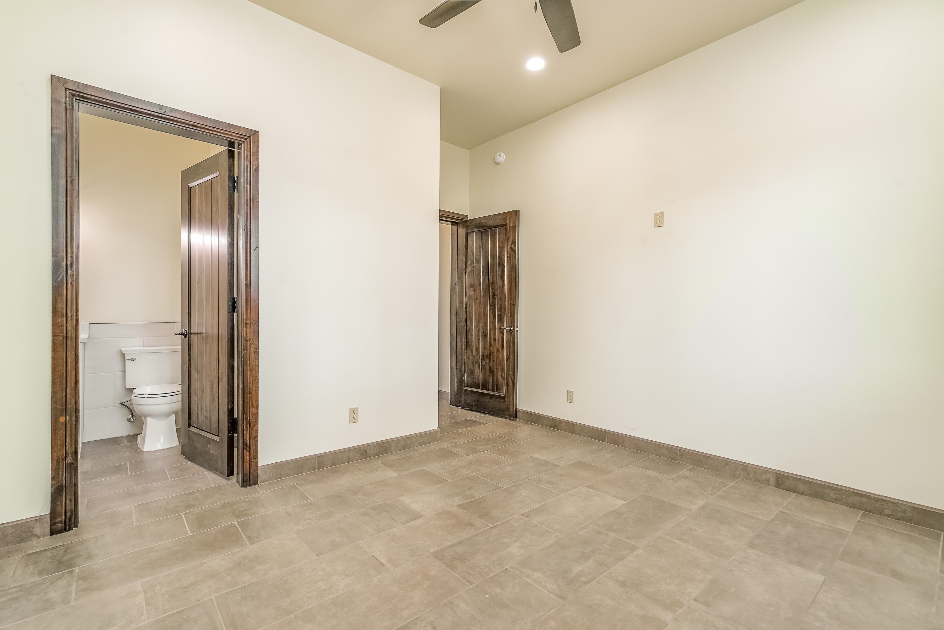 Taos, New Mexico 87571, United States, 3 Bedrooms Bedrooms, ,3 BathroomsBathrooms,Residential,Active,224219