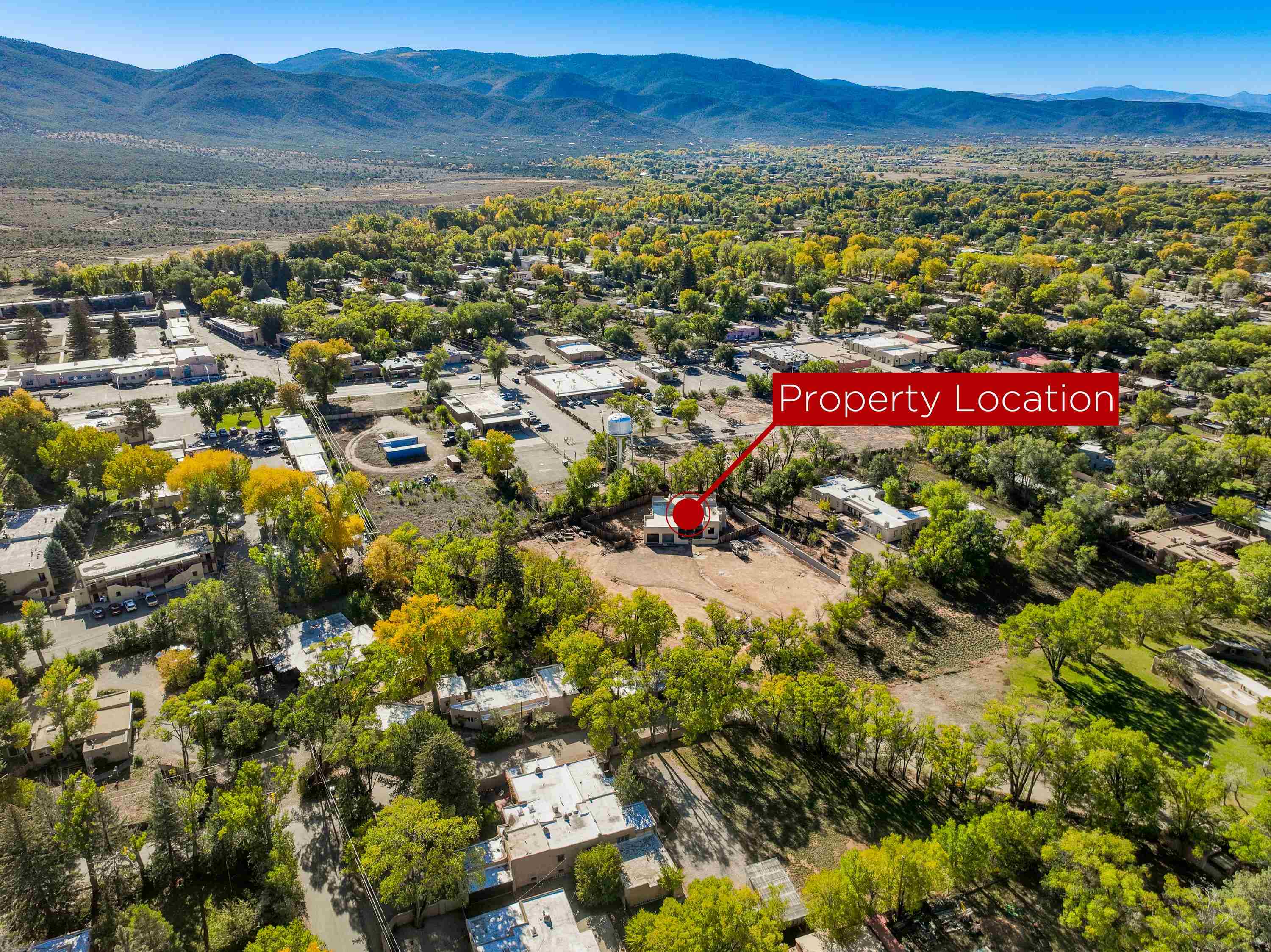 Taos, New Mexico 87571, United States, 3 Bedrooms Bedrooms, ,3 BathroomsBathrooms,Residential,Active,224219