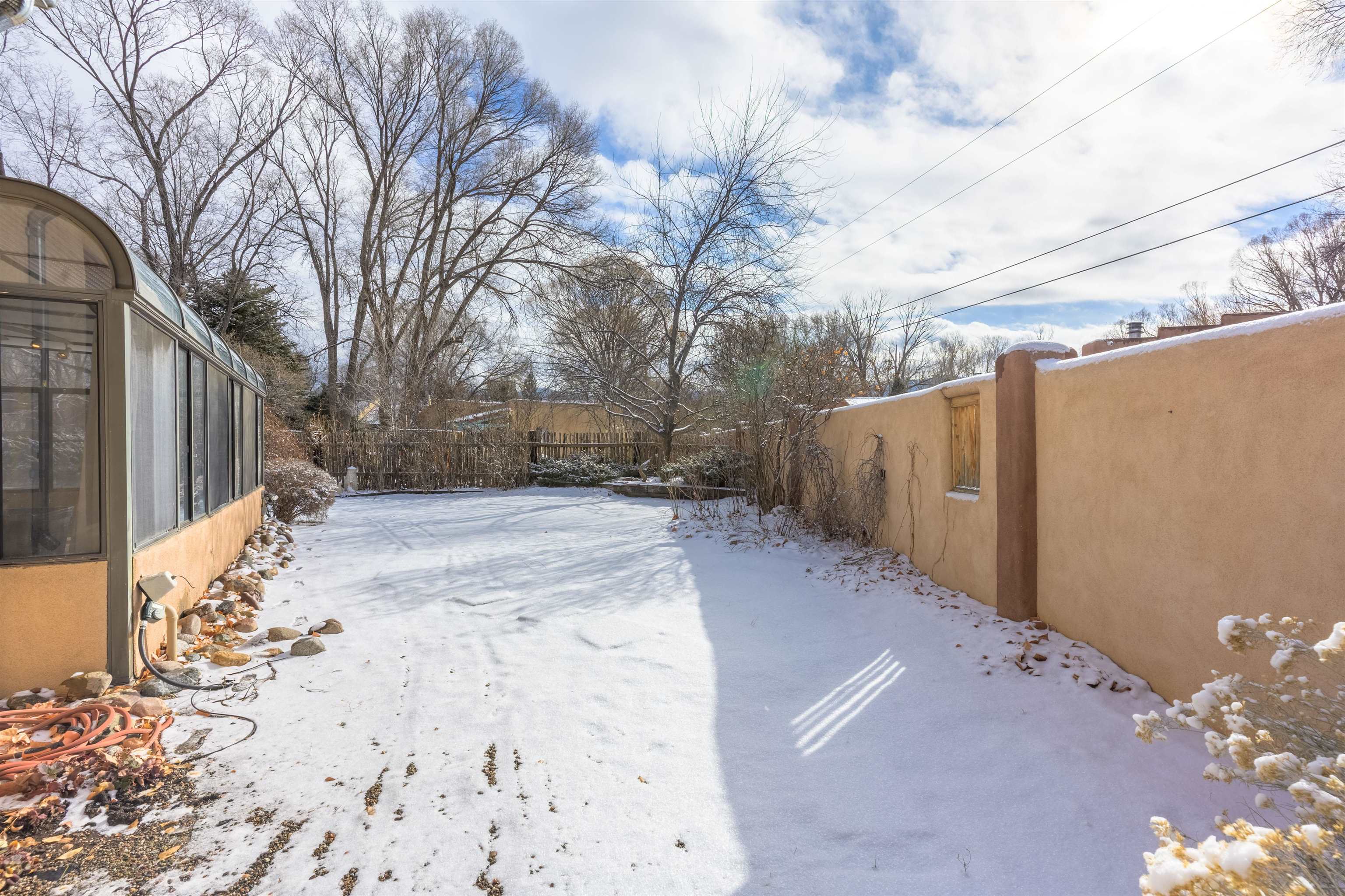 327 Santistevan Lane, Taos, New Mexico image 33