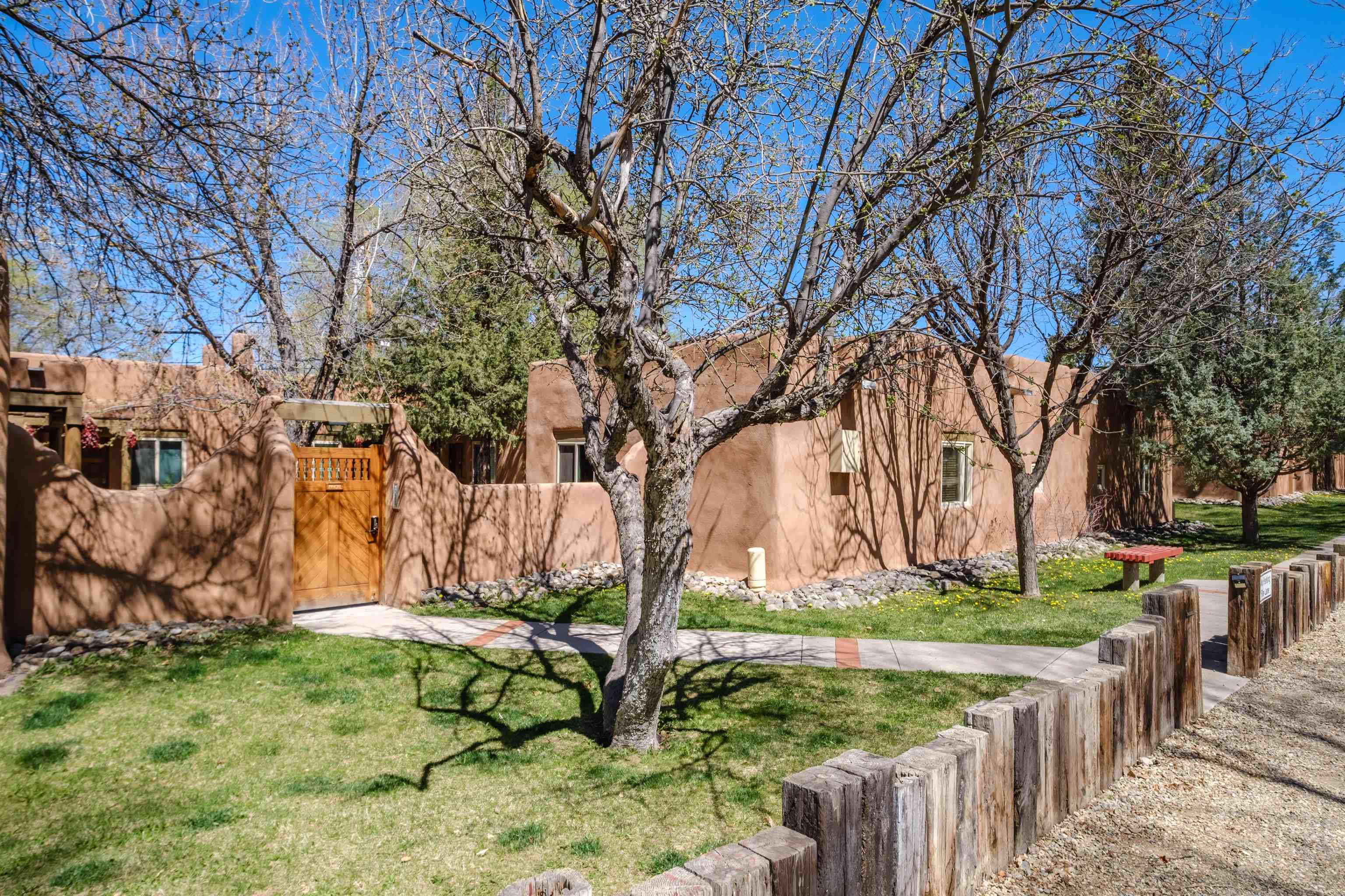 226 Kit Carson Road #PINON 9, Taos, New Mexico image 21