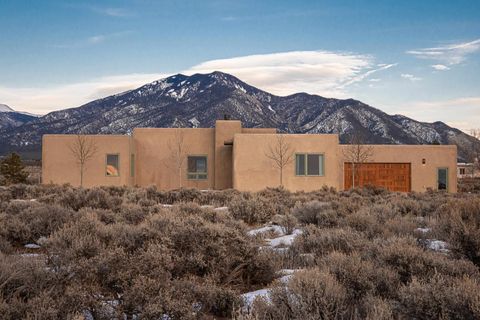 Apartment For Sale - 177 Upper Las Colonias Road<br/> El Prado, NM 87529