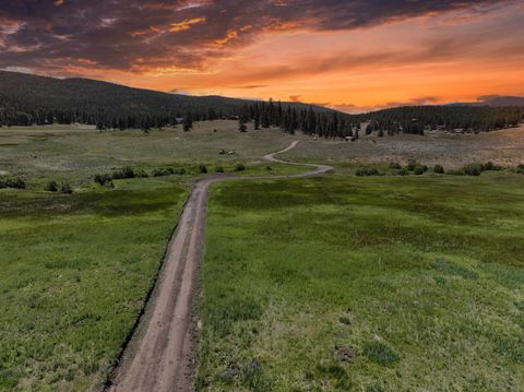 Photo of TBD Valle Escondido Road, Taos, NM 87571 (MLS # 113726)