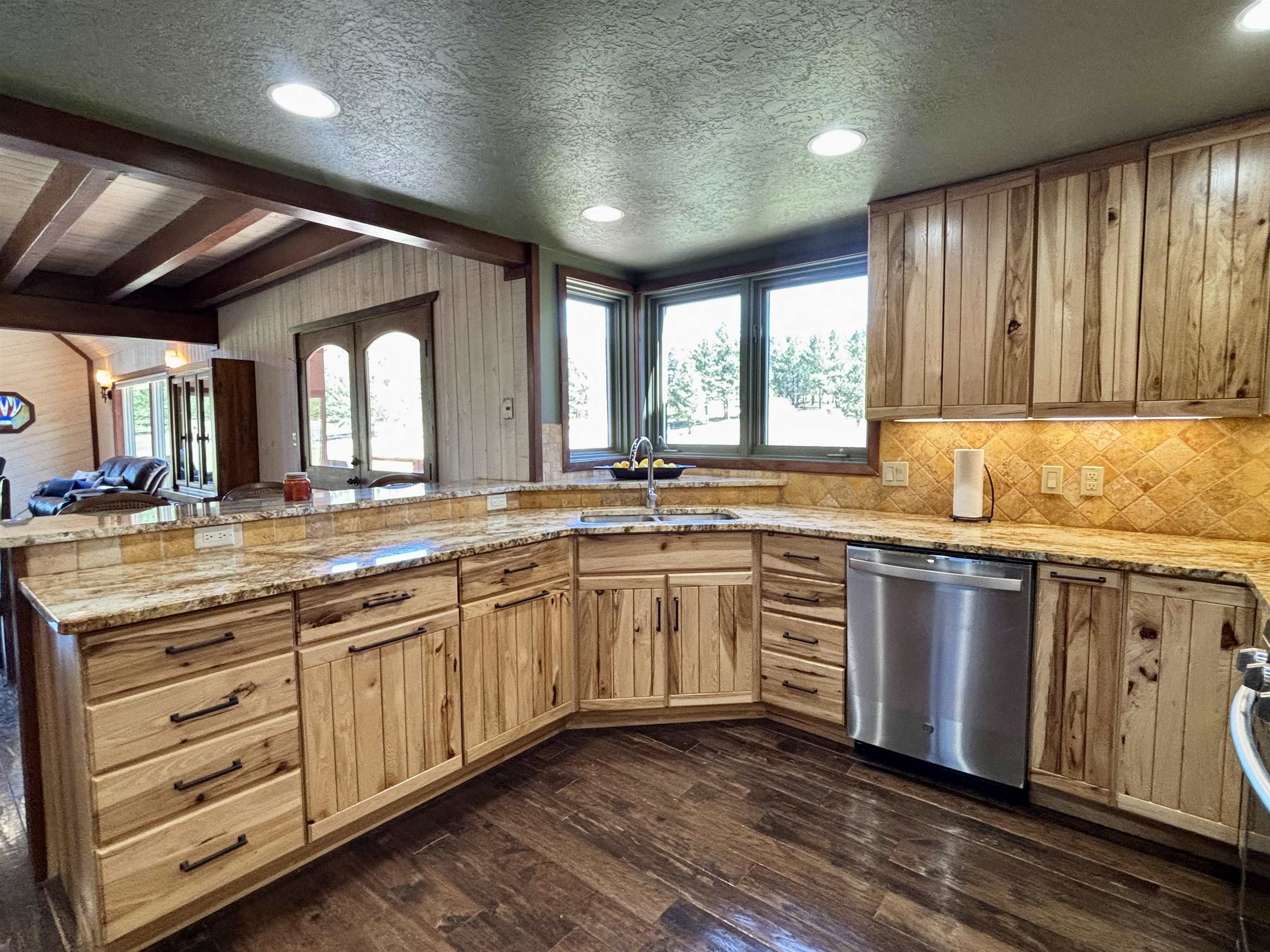 13 Woodlands Dr, Angel Fire, New Mexico image 2