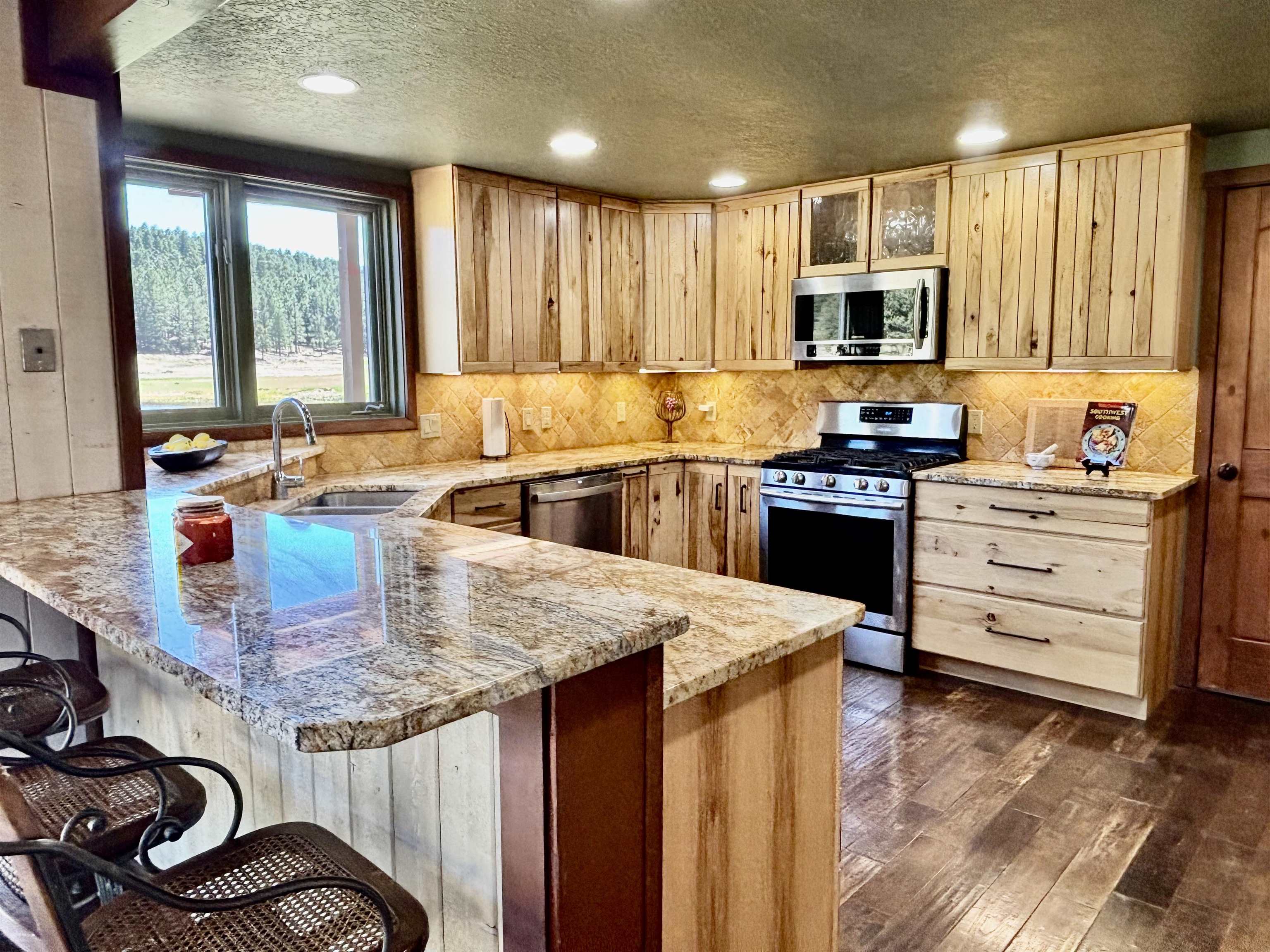 13 Woodlands Dr, Angel Fire, New Mexico image 3