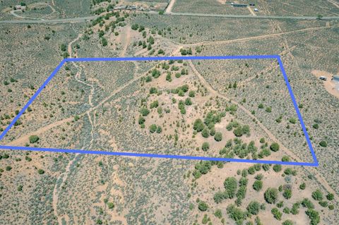 Photo of TBD2 Gijosa Heights, Ranchos de Taos, NM 87557 (MLS # 113514)