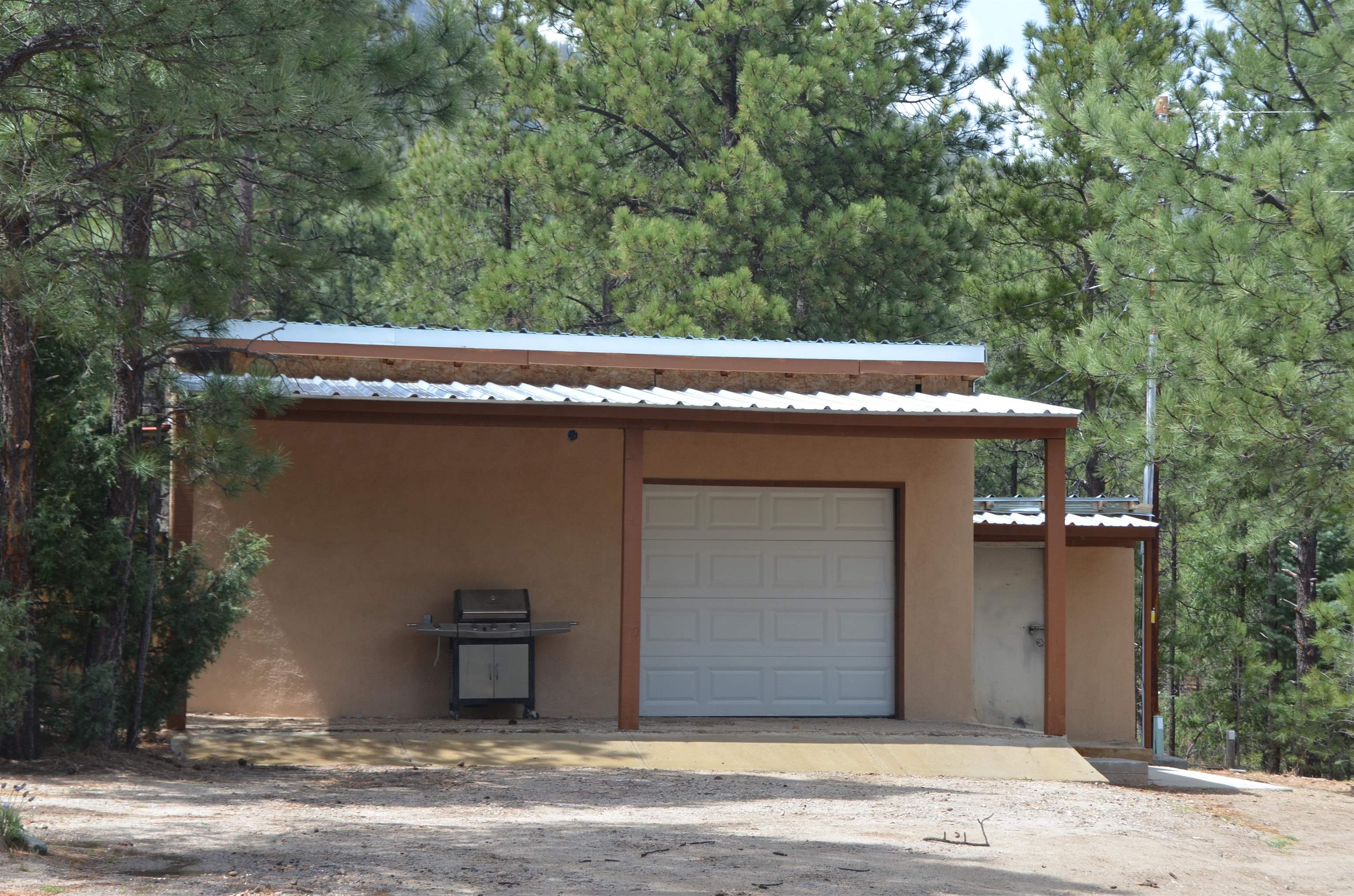 1 Vuelta Vista Grande, Guadalupita, New Mexico image 16