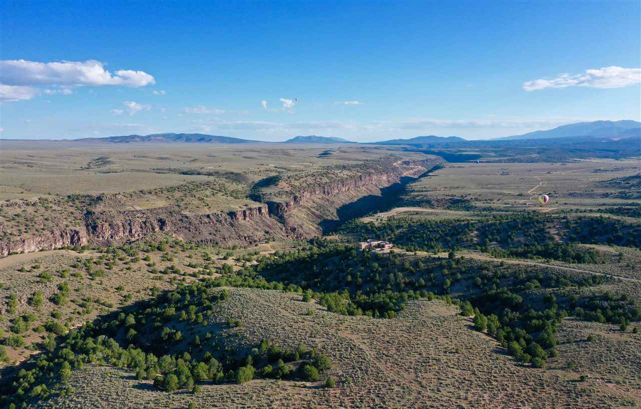 1 B Calle Feliberto Way, Taos, New Mexico image 12