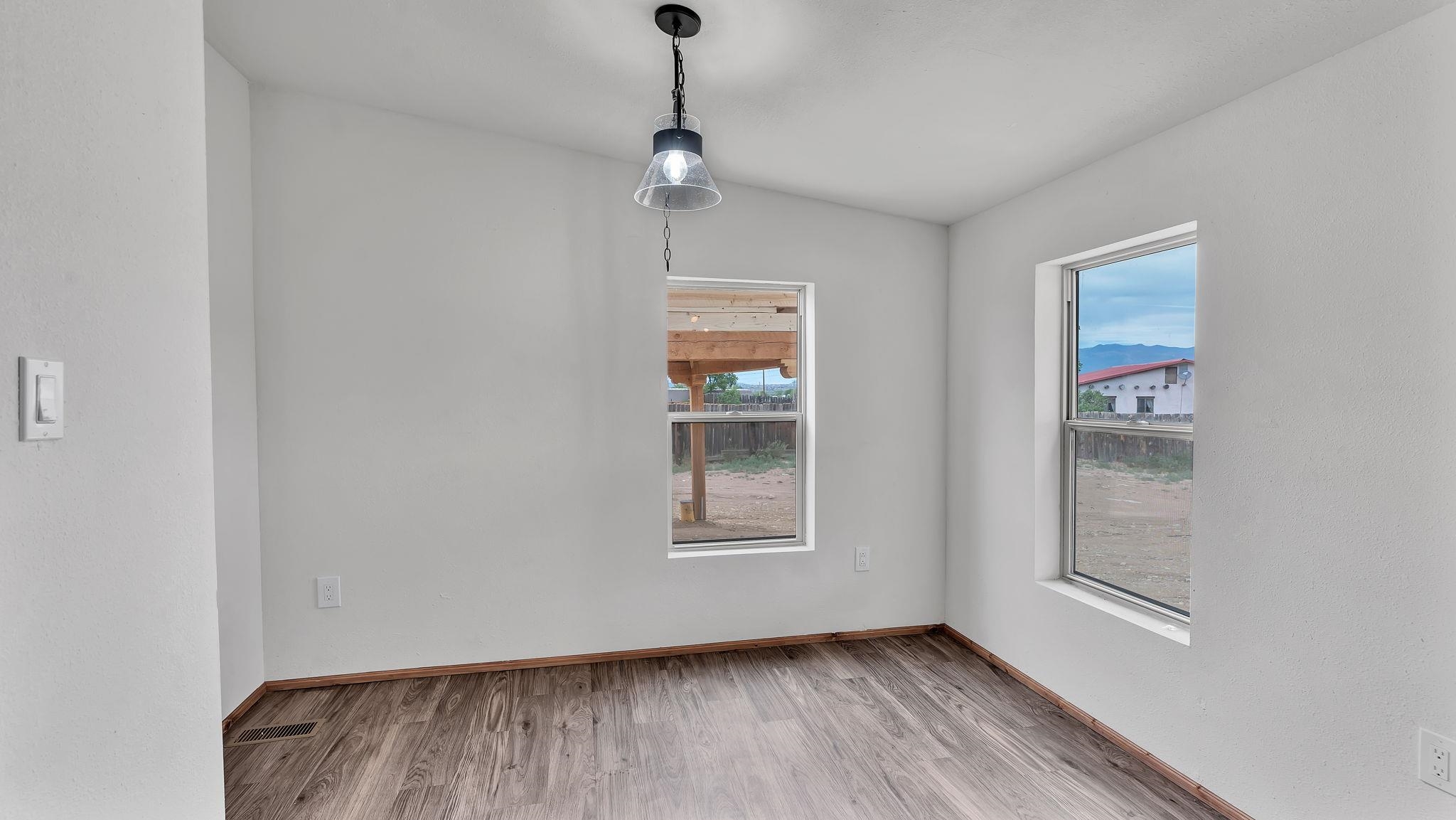 16 Medina Lane, Ranchos de Taos, New Mexico image 19
