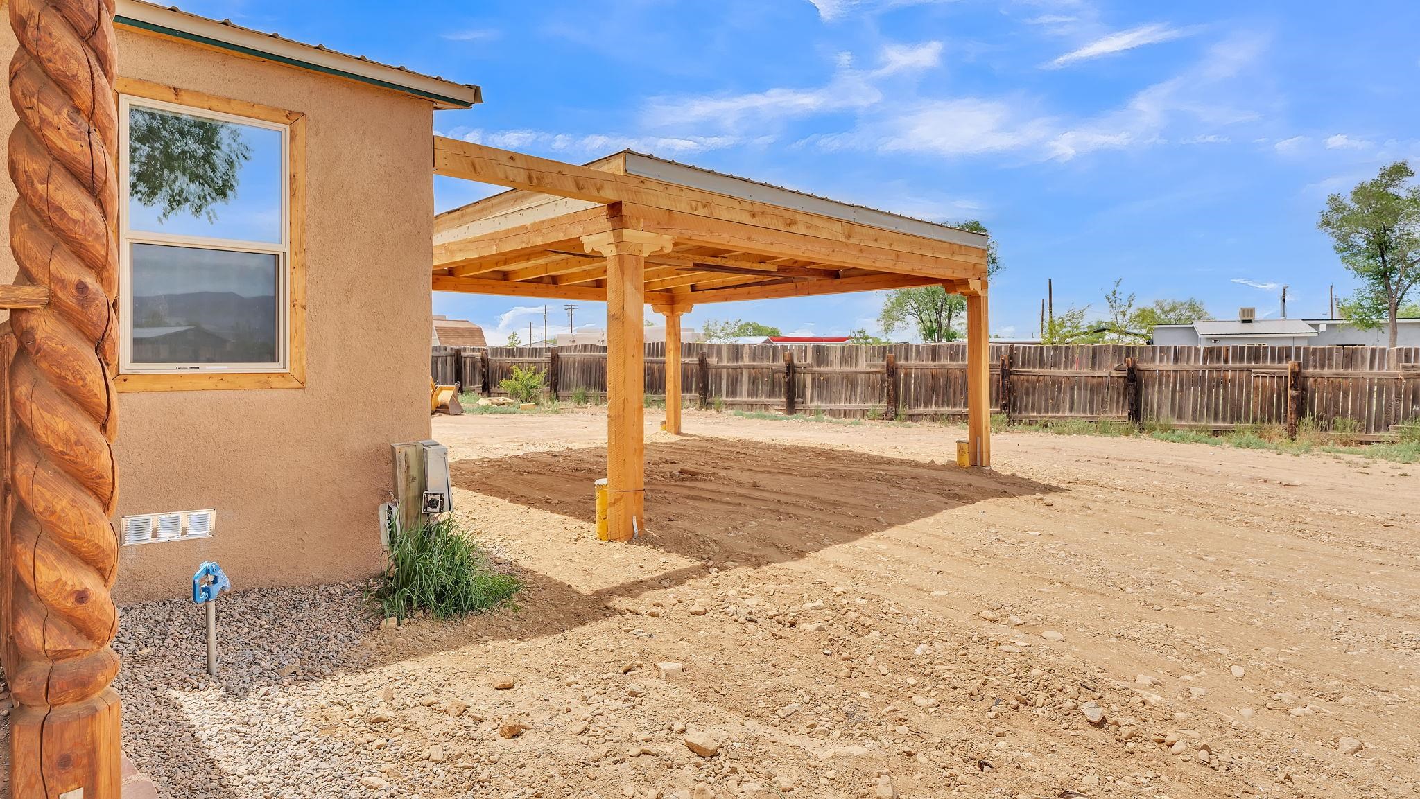 16 Medina Lane, Ranchos de Taos, New Mexico image 39