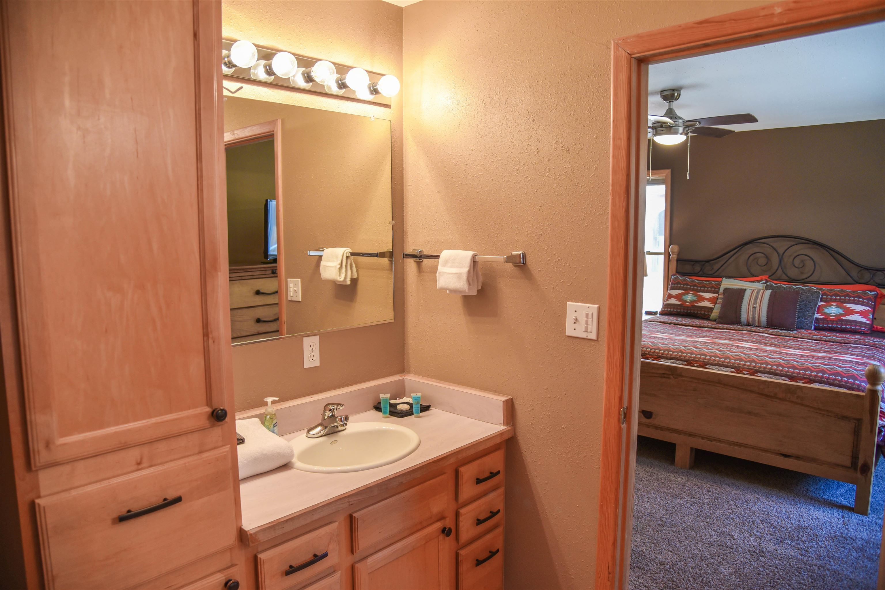 919 Tenderfoot Ct, Red River, New Mexico image 11