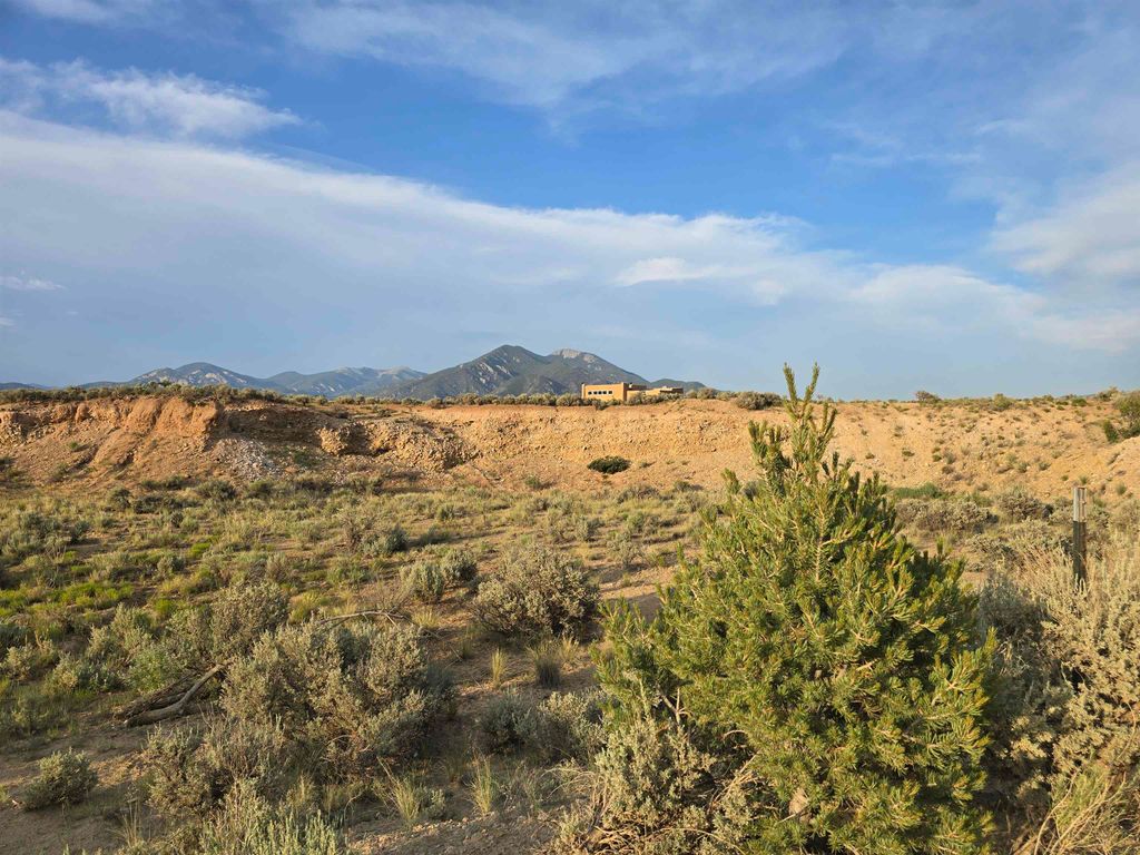 Photo of TBD Tract 1B Mesa Vista, El Prado, NM 87529 (MLS # 113698)