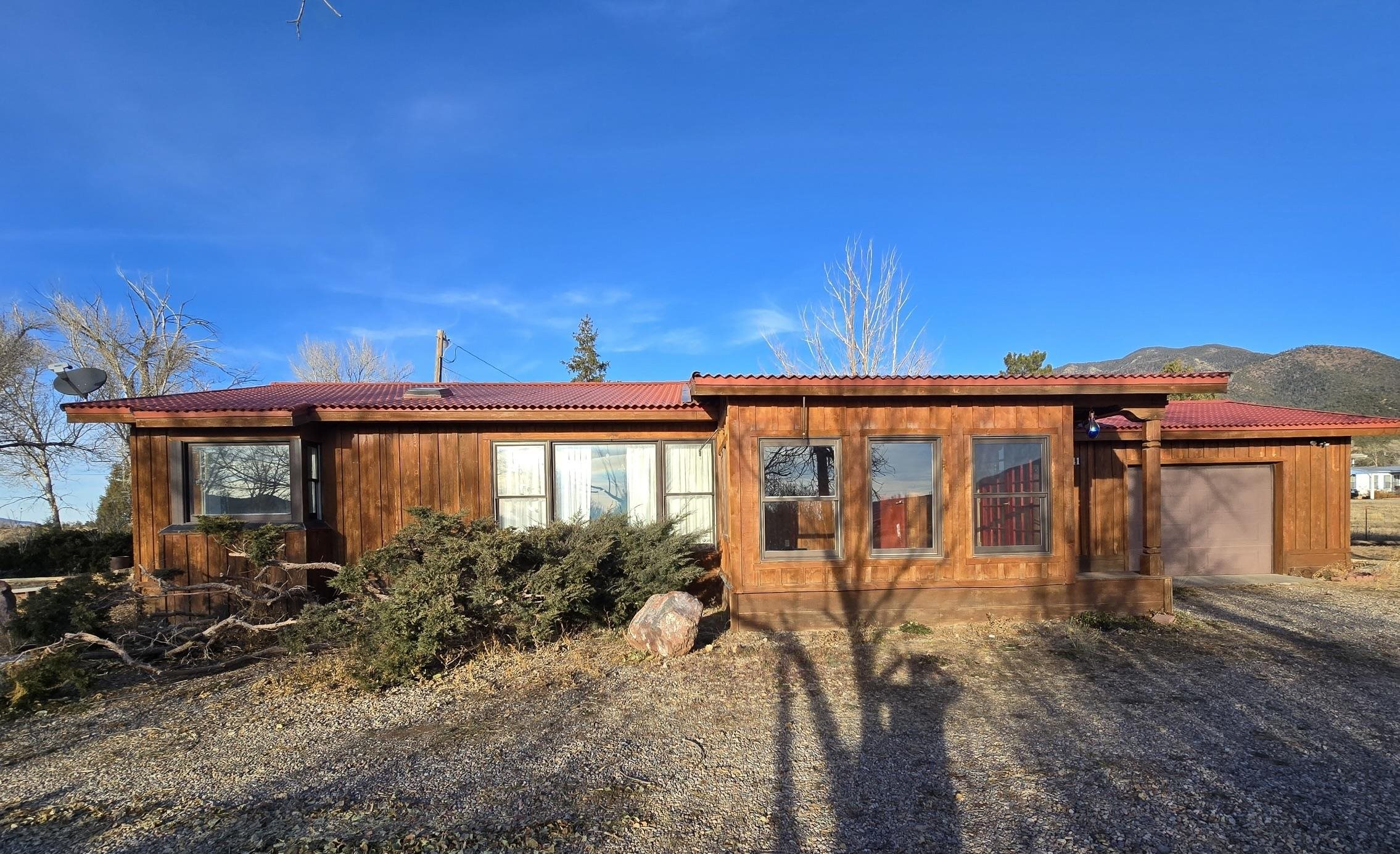 41 Llano Rd, Questa, New Mexico image 1