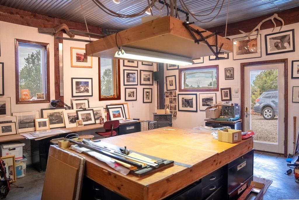 Ranchos De Taos, New Mexico 87557, United States, 2 Bedrooms Bedrooms, ,2 BathroomsBathrooms,Residential,Active,247321