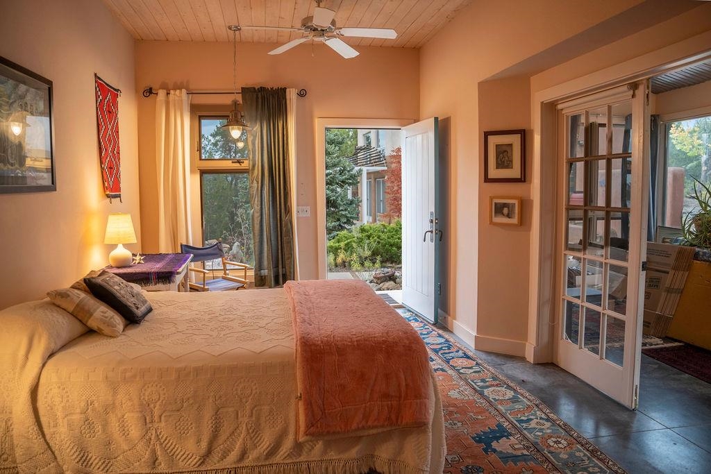 Ranchos De Taos, New Mexico 87557, United States, 2 Bedrooms Bedrooms, ,2 BathroomsBathrooms,Residential,Active,247321