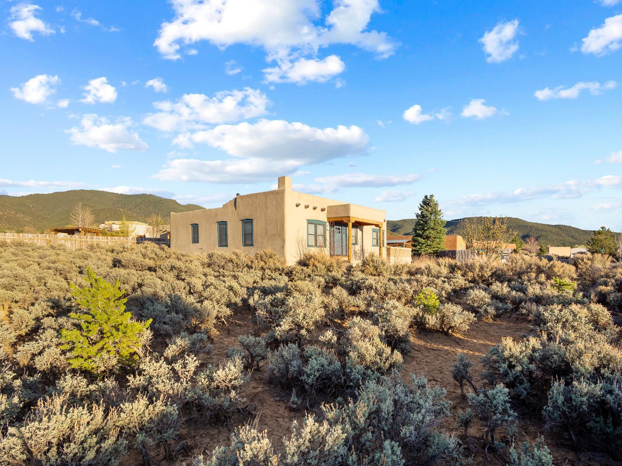 Taos, New Mexico 87571, United States, ,Land,Pending,157265