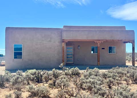 Homes For Sale - 8 Calle Luna<br/> Taos, NM 87571