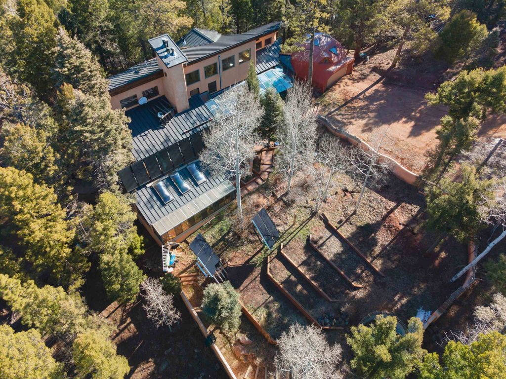 Photo of 181 Back Basin Rd, Angel Fire, NM 87710 (MLS # 113598)