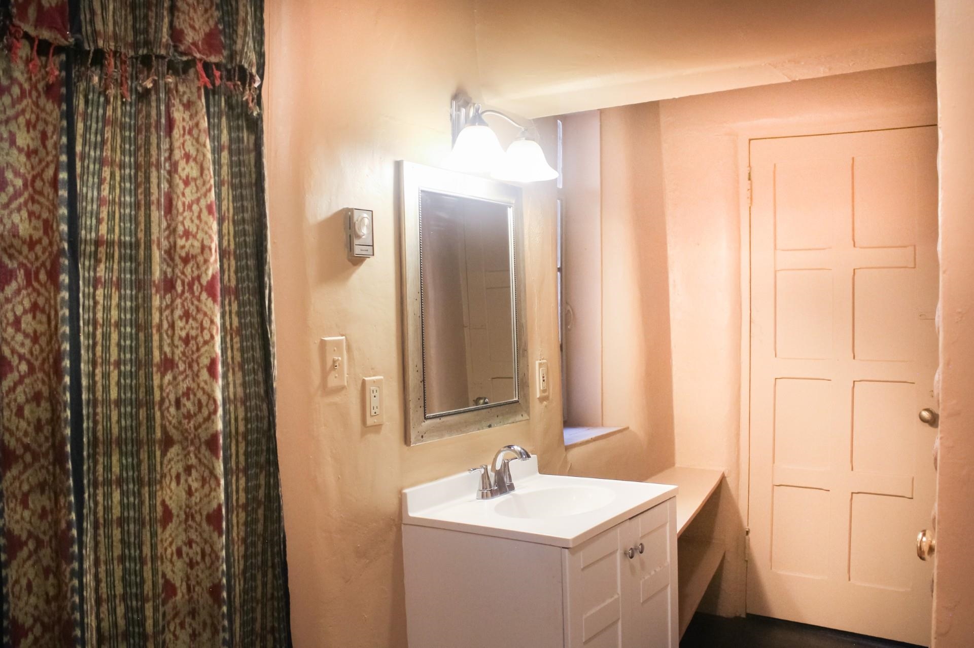 500 Cruz Alta Rd #C, Taos, New Mexico image 8