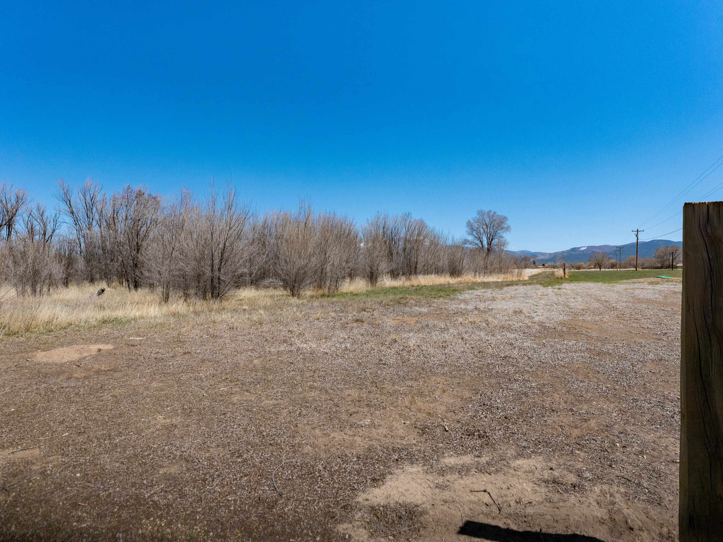 Ranchos De Taos, New Mexico 87557, United States, ,Land,Active,117661