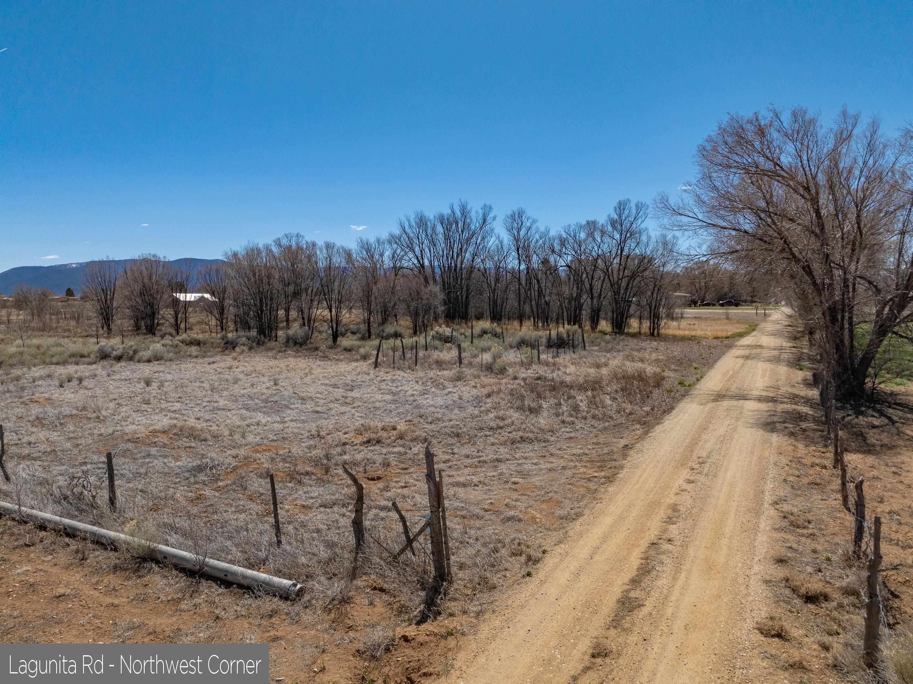 Ranchos De Taos, New Mexico 87557, United States, ,Land,Active,117661