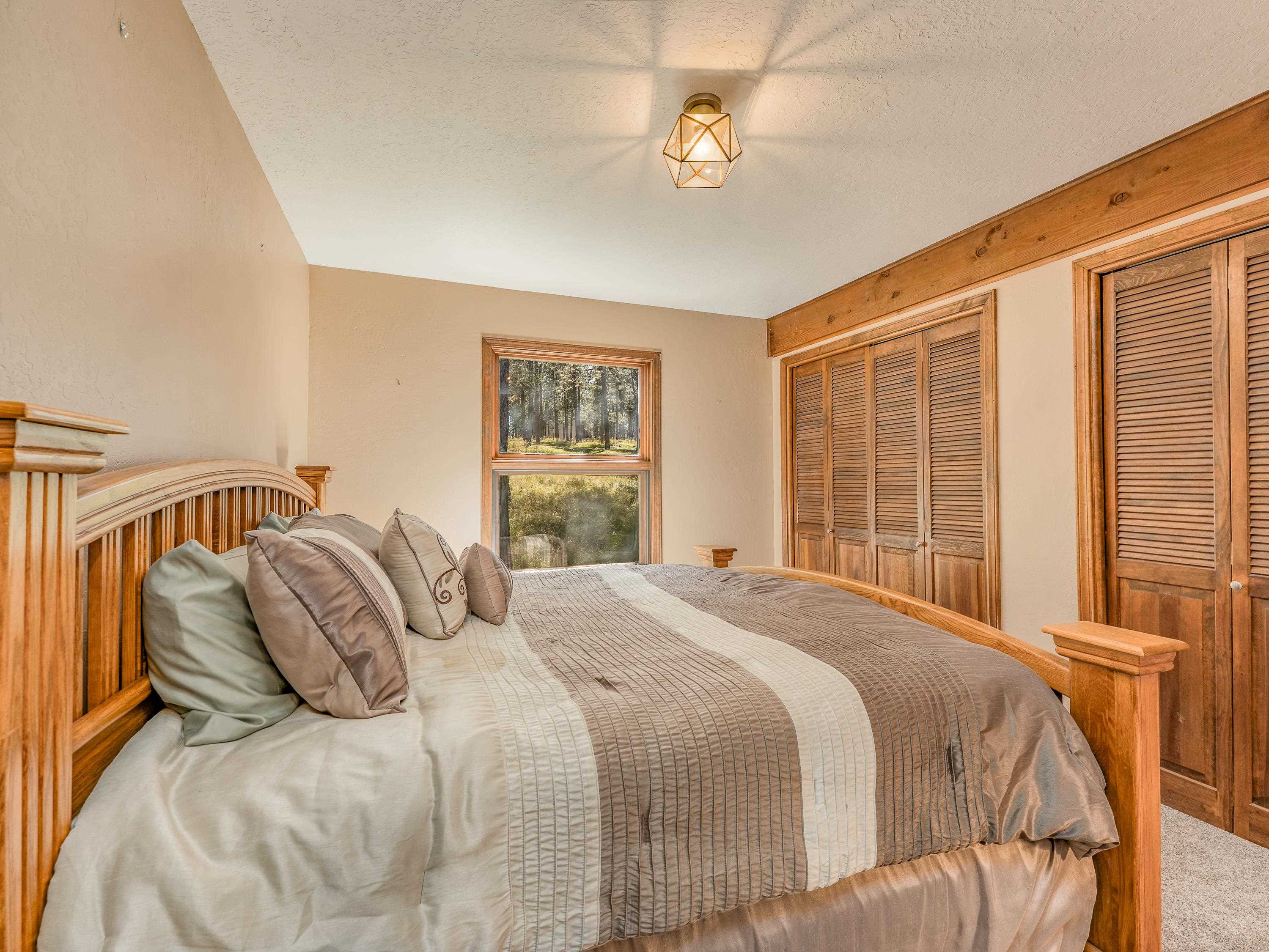 Angel Fire, New Mexico 87710, United States, 3 Bedrooms Bedrooms, ,2 BathroomsBathrooms,Residential,Active,233452