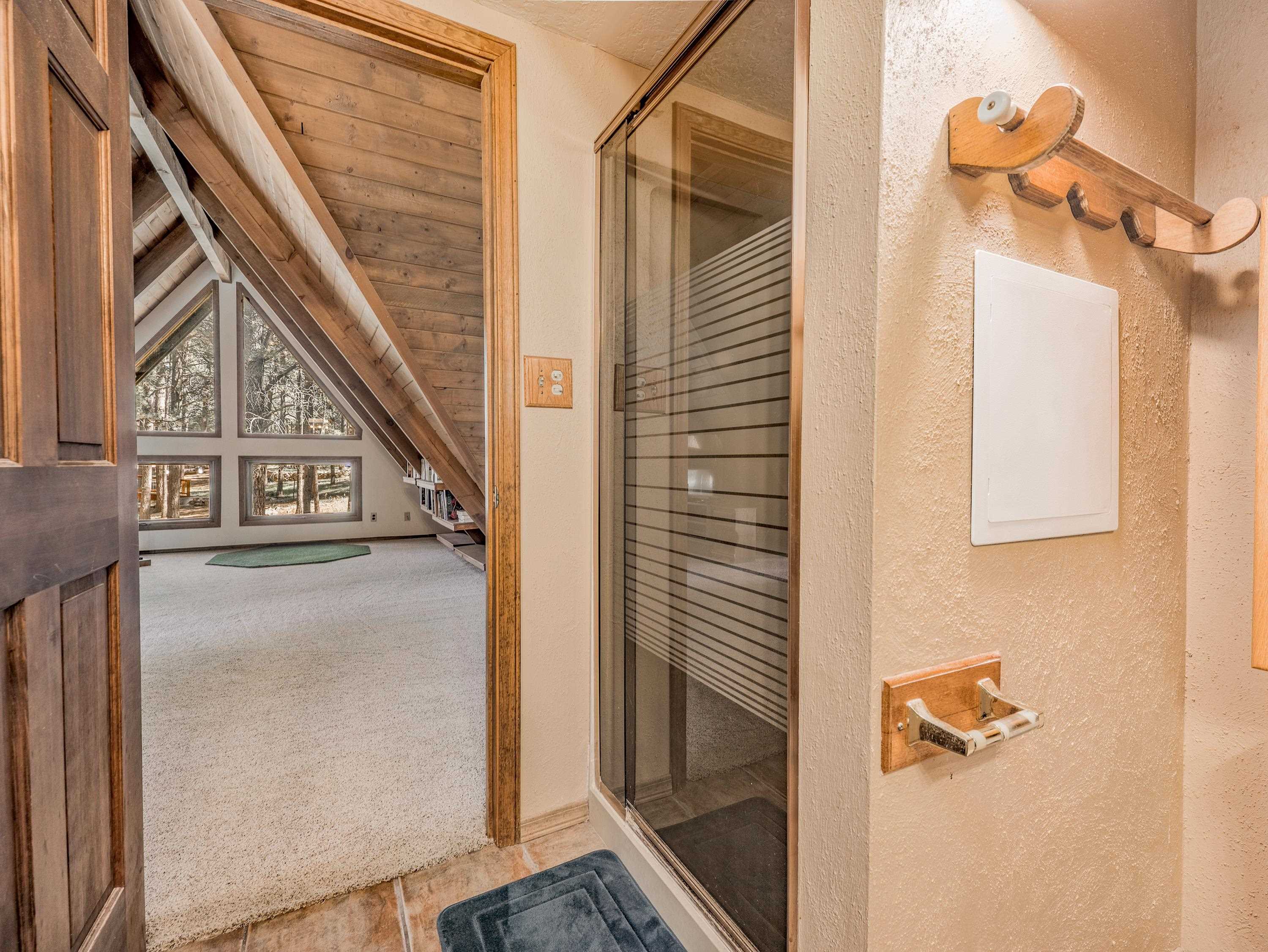 Angel Fire, New Mexico 87710, United States, 3 Bedrooms Bedrooms, ,2 BathroomsBathrooms,Residential,Active,233452