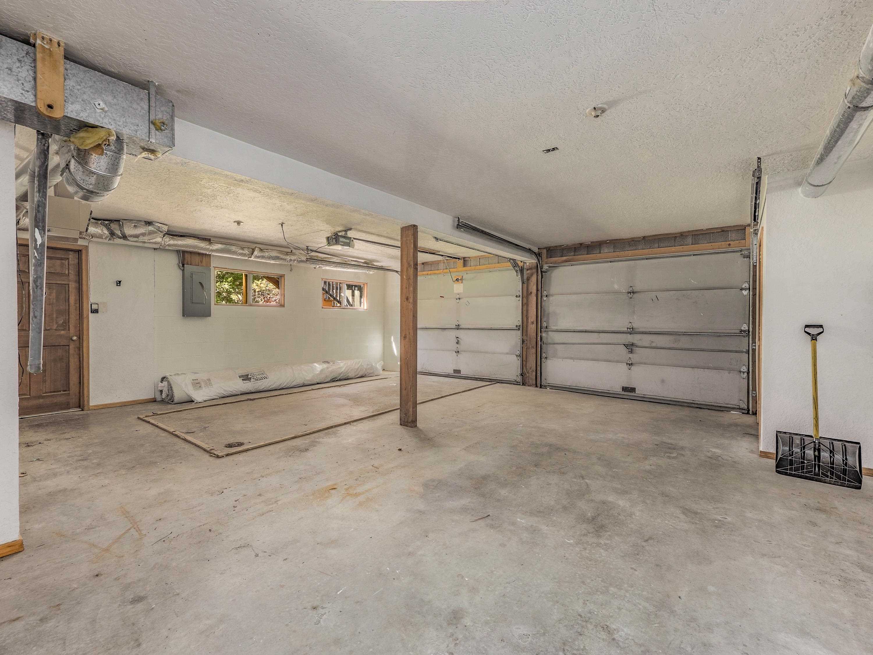 Angel Fire, New Mexico 87710, United States, 3 Bedrooms Bedrooms, ,2 BathroomsBathrooms,Residential,Active,233452