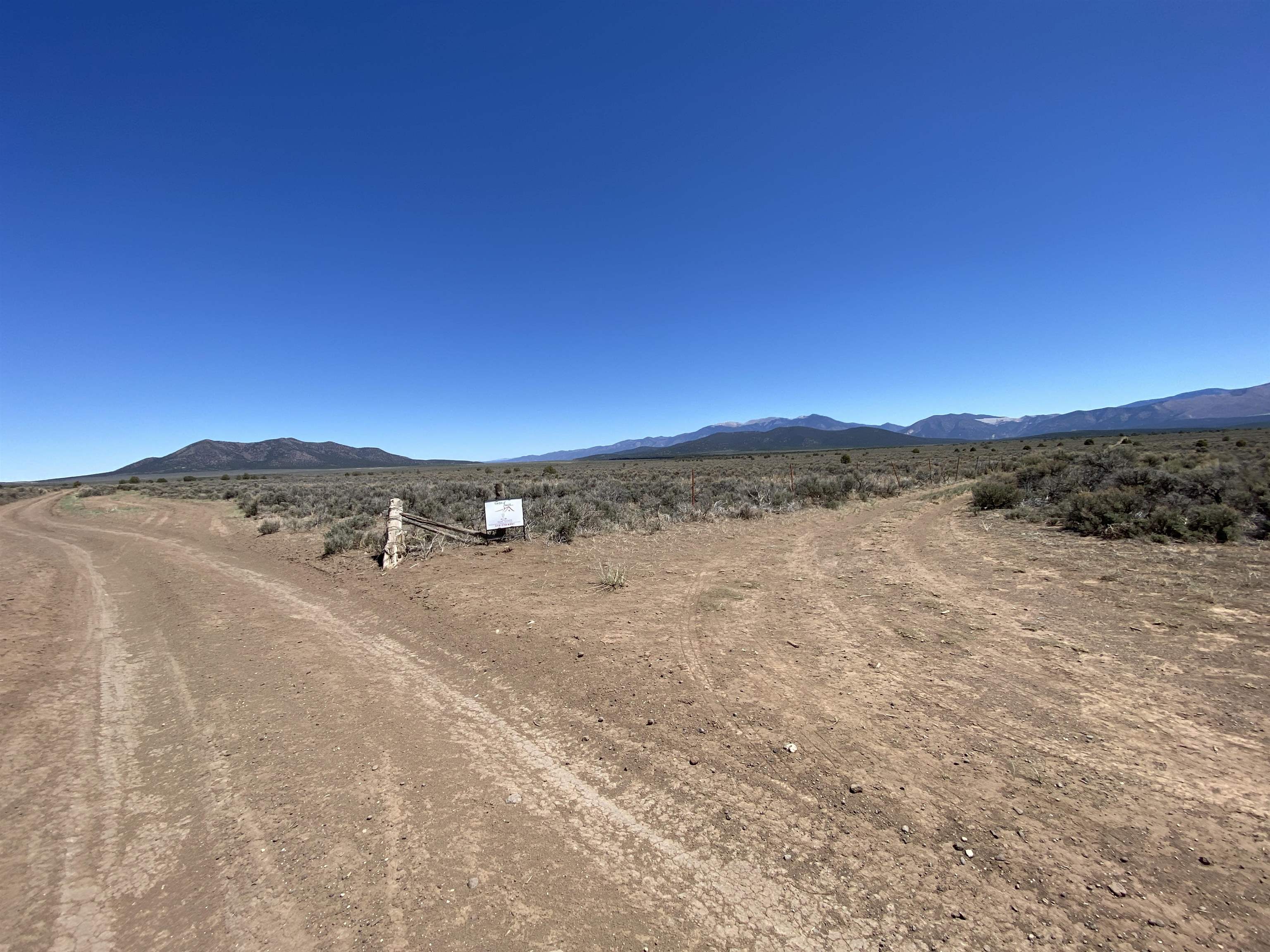 Off Cerro Montoso Rd Eagle Ridge Subdivision, Tres Piedras, New Mexico image 3