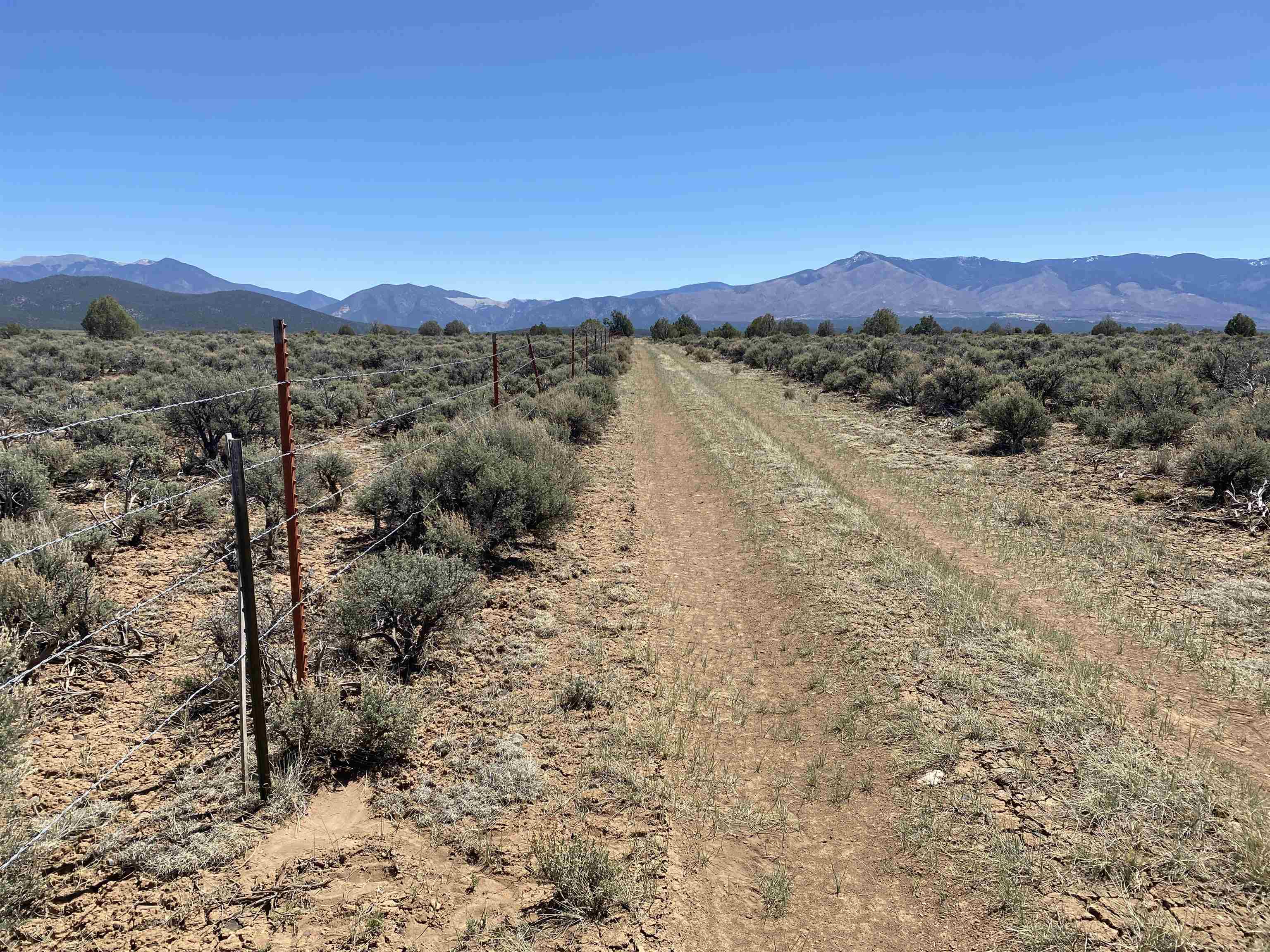 Off Cerro Montoso Rd Eagle Ridge Subdivision, Tres Piedras, New Mexico image 11