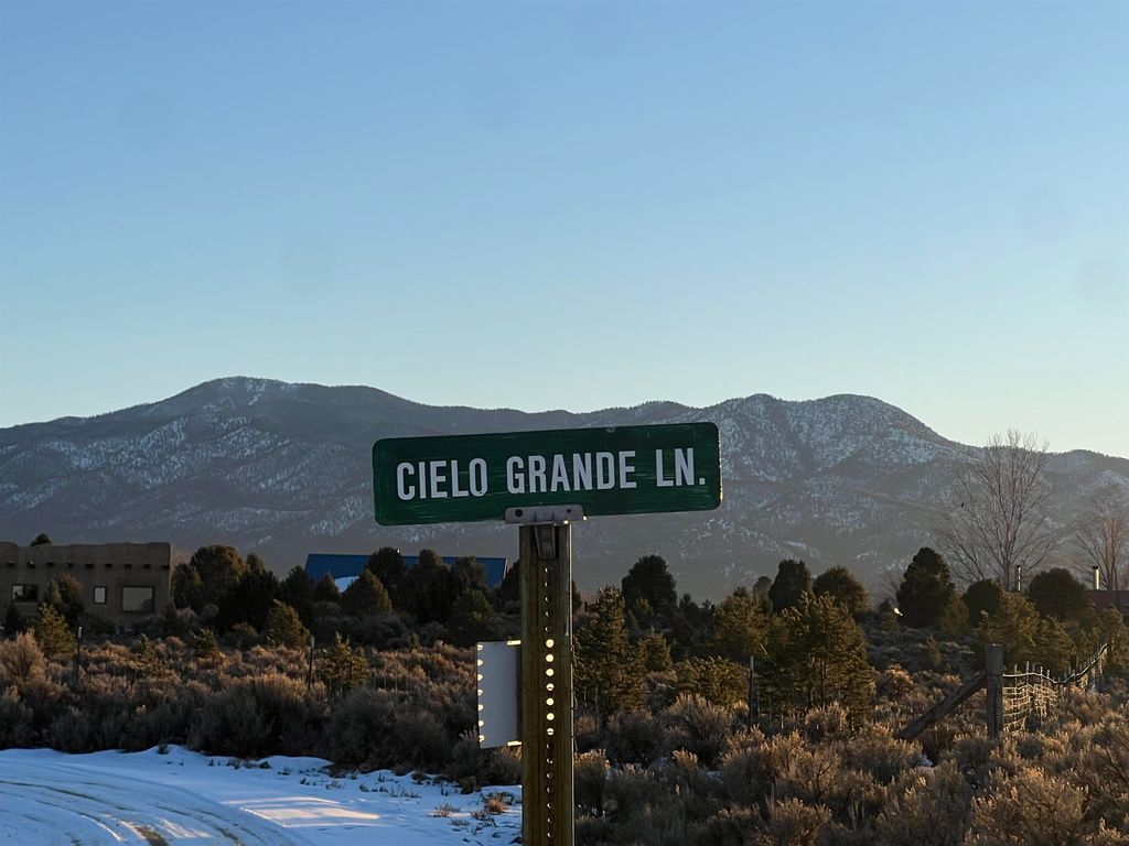 Photo of Lot 11 Cielo Grande Lane, Ranchos de Taos, NM 87557 (MLS # 114497)