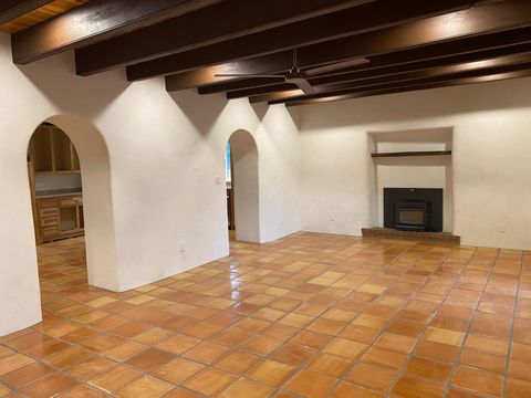 Homes For Sale - 728 Paseo Del Pueblo Norte<br/> Taos, NM 87571
