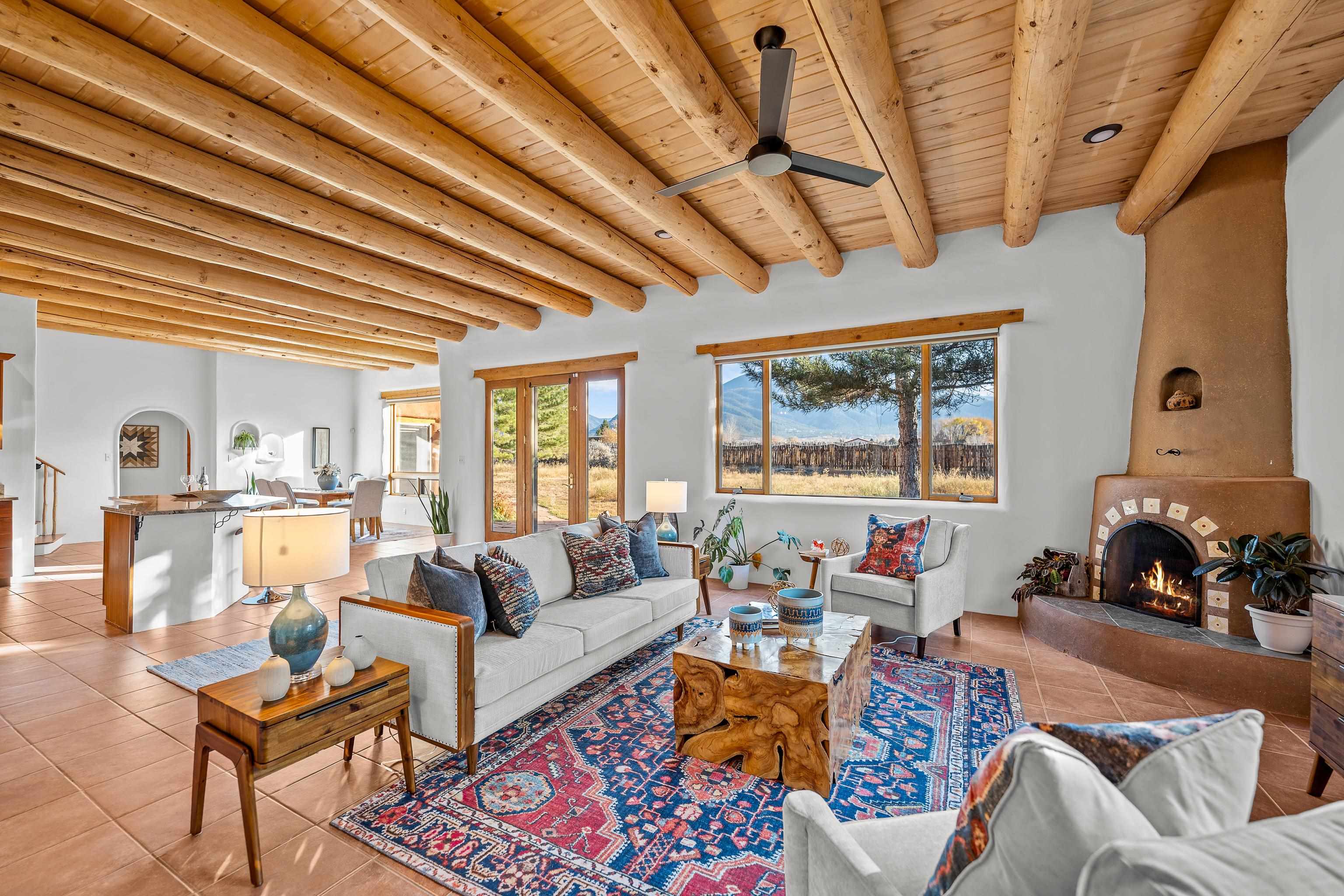 Arroyo Seco, New Mexico 87514, United States, 3 Bedrooms Bedrooms, ,3 BathroomsBathrooms,Residential,Active,240342