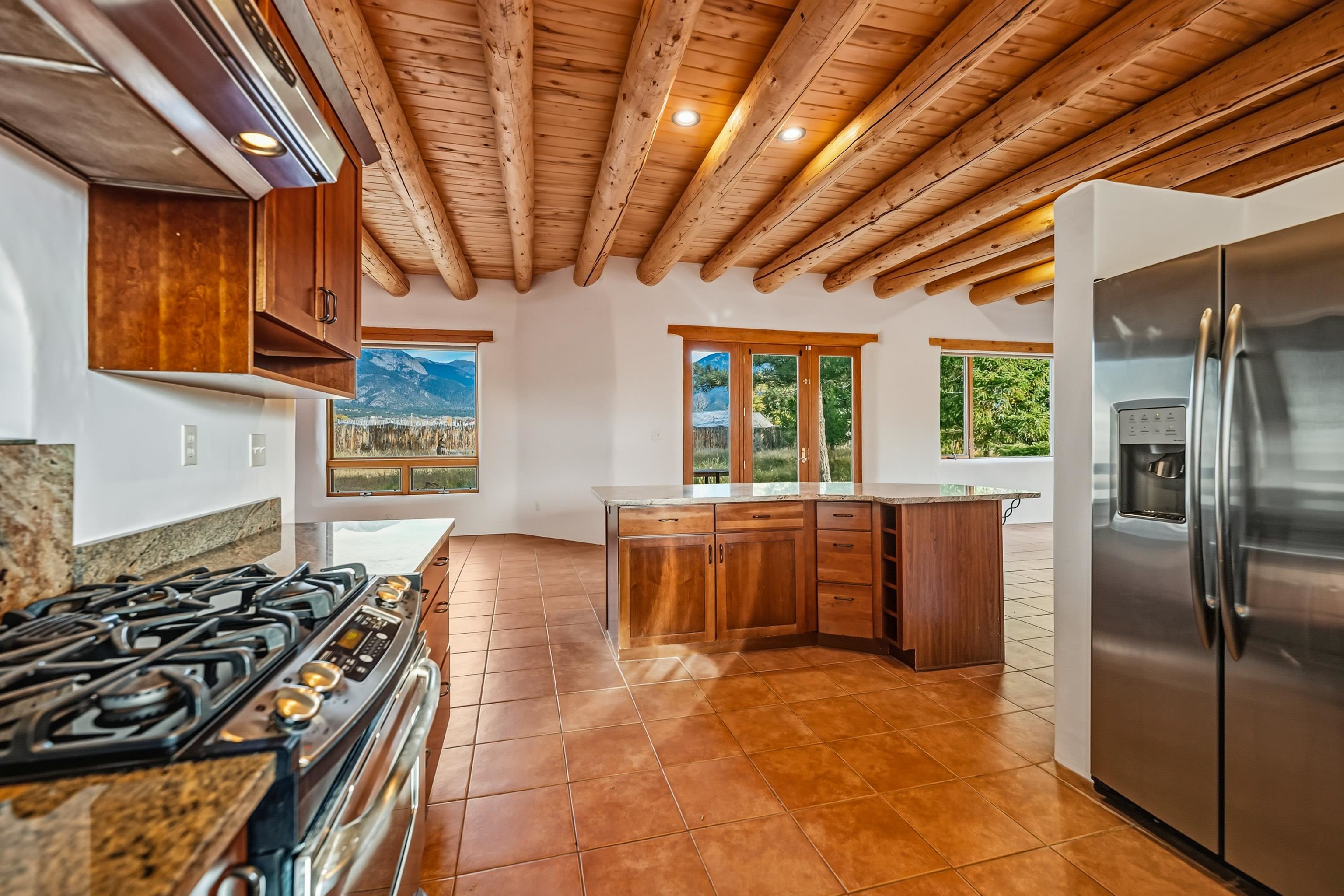 Arroyo Seco, New Mexico 87514, United States, 3 Bedrooms Bedrooms, ,3 BathroomsBathrooms,Residential,Active,240342