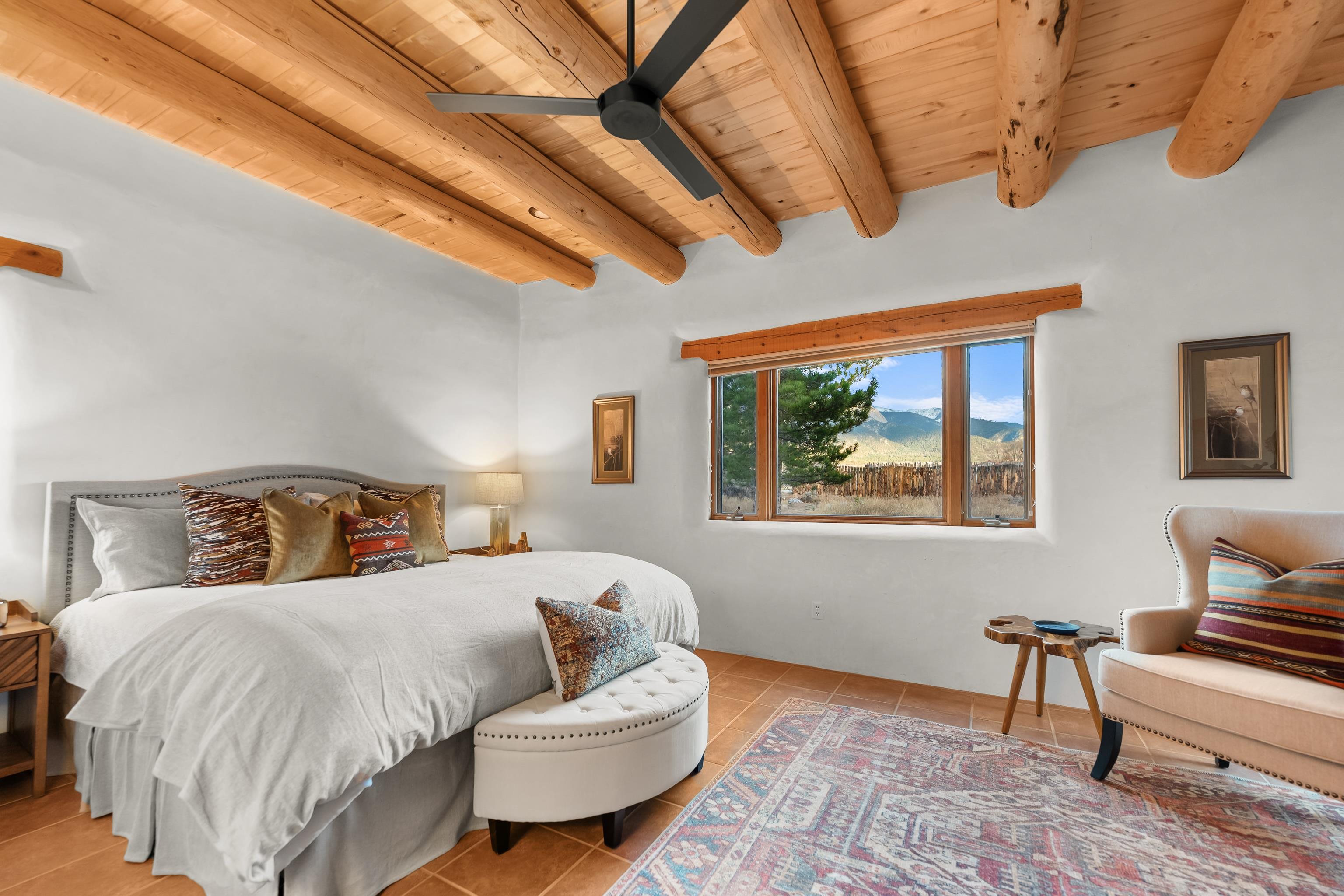 Arroyo Seco, New Mexico 87514, United States, 3 Bedrooms Bedrooms, ,3 BathroomsBathrooms,Residential,Active,240342