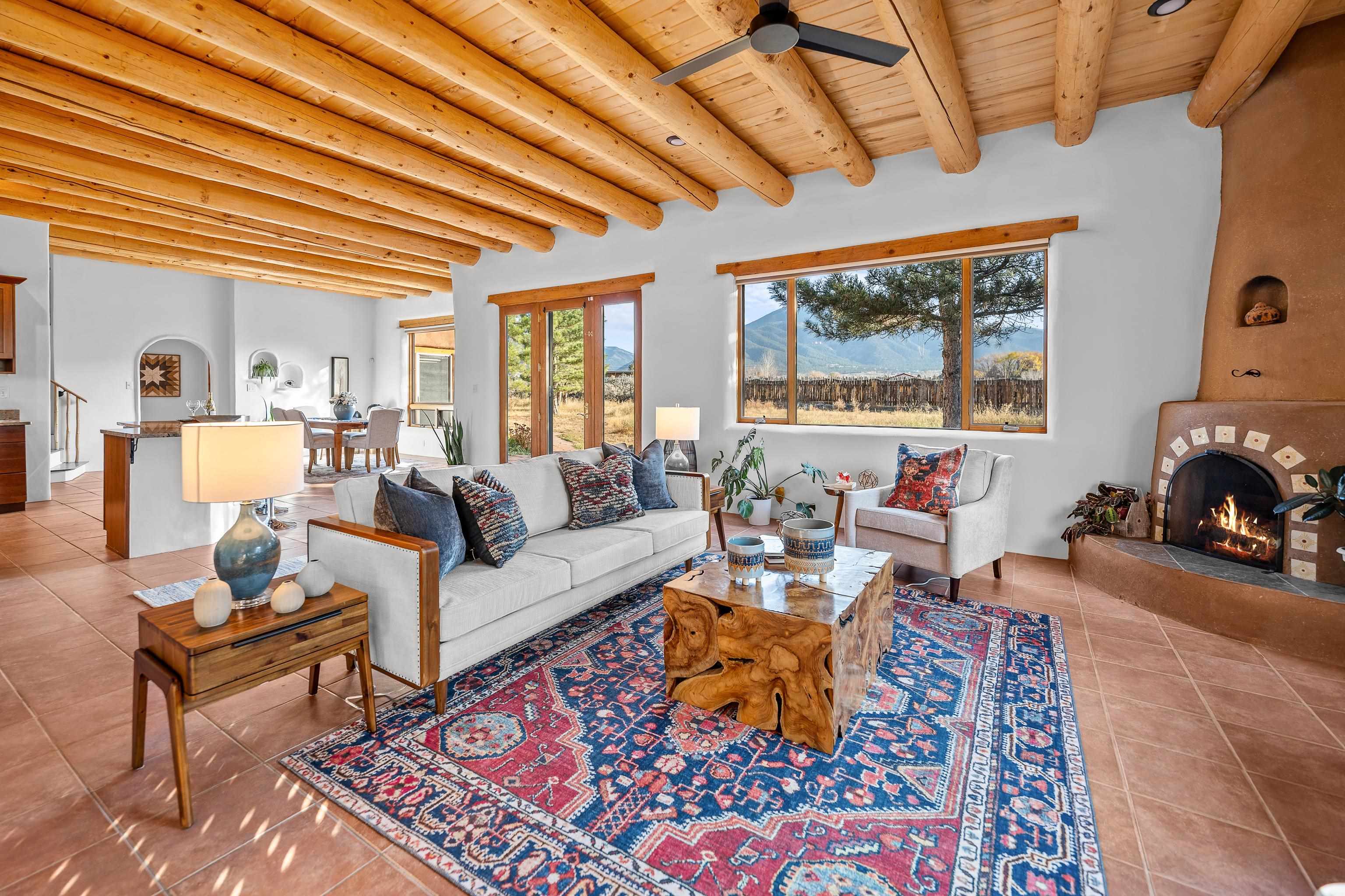 Arroyo Seco, New Mexico 87514, United States, 3 Bedrooms Bedrooms, ,3 BathroomsBathrooms,Residential,Active,240342