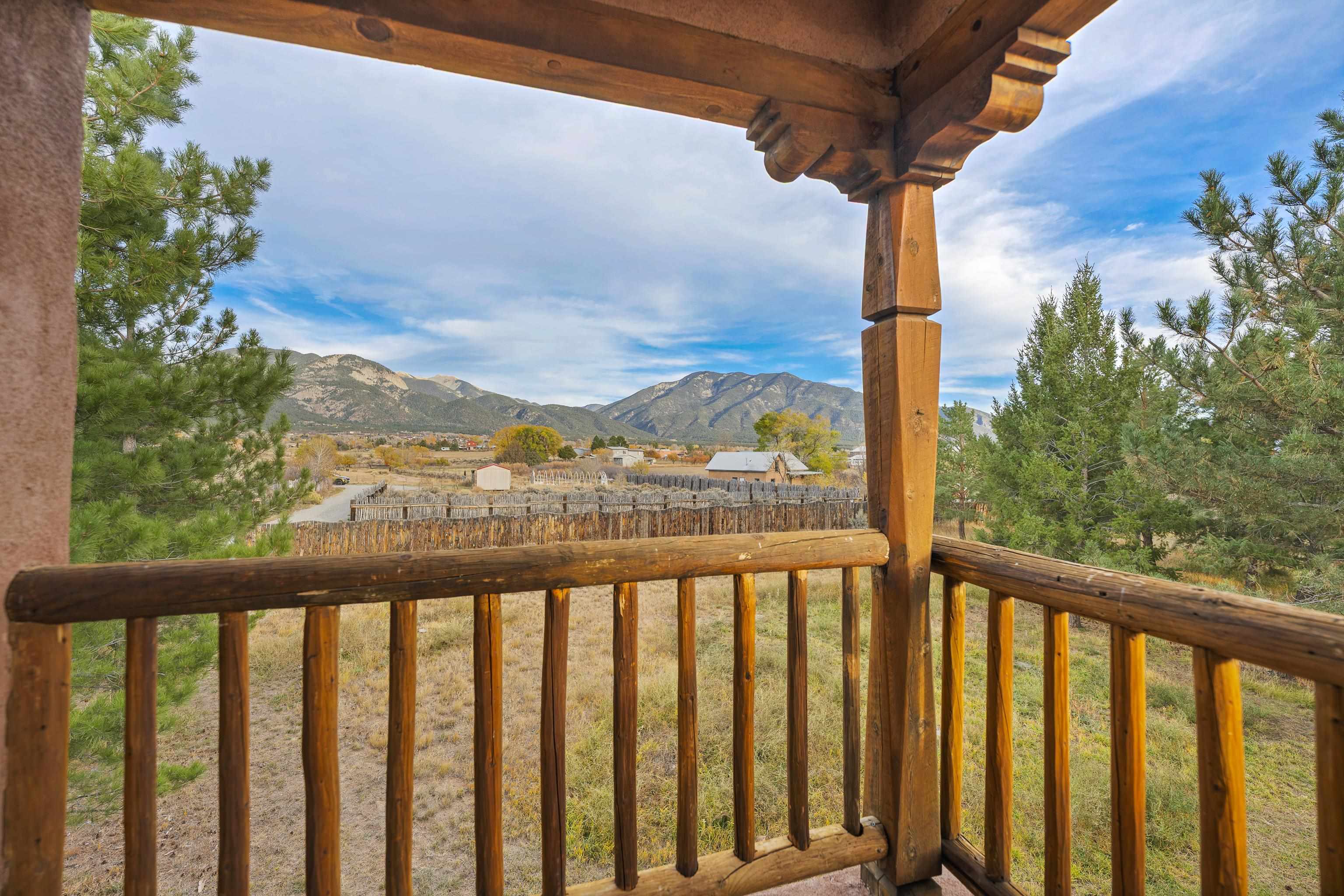 Arroyo Seco, New Mexico 87514, United States, 3 Bedrooms Bedrooms, ,3 BathroomsBathrooms,Residential,Active,240342