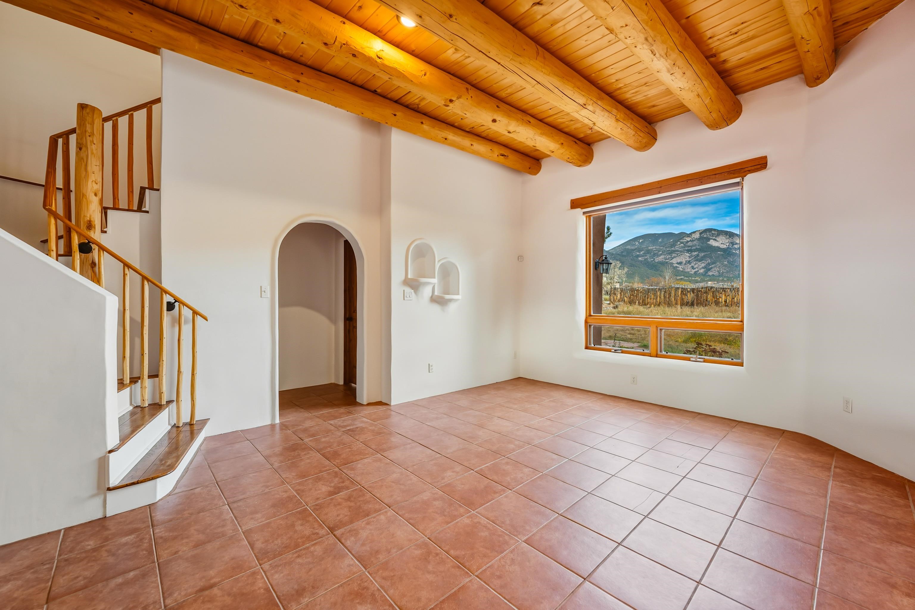 Arroyo Seco, New Mexico 87514, United States, 3 Bedrooms Bedrooms, ,3 BathroomsBathrooms,Residential,Active,240342