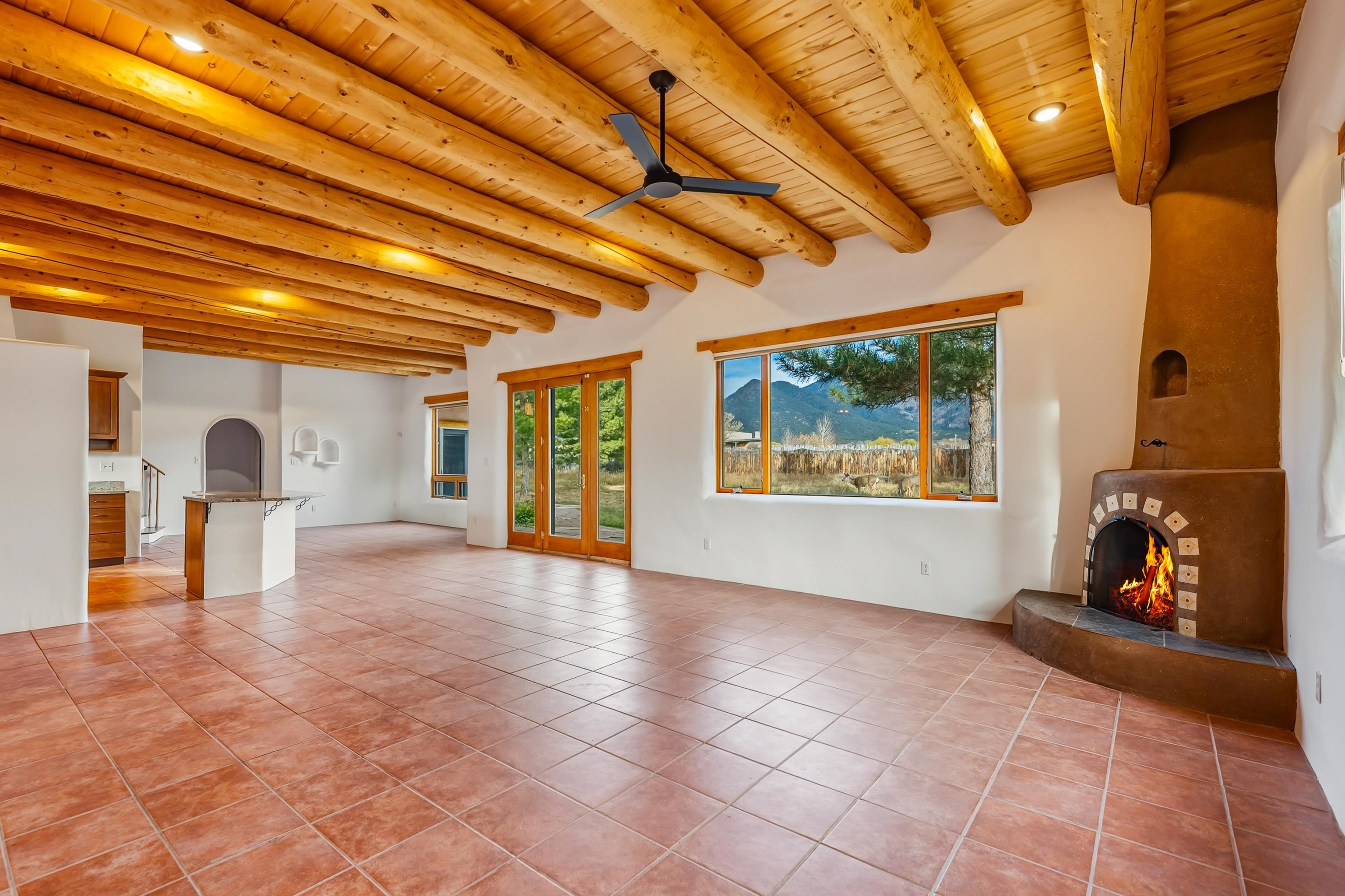 Arroyo Seco, New Mexico 87514, United States, 3 Bedrooms Bedrooms, ,3 BathroomsBathrooms,Residential,Active,240342