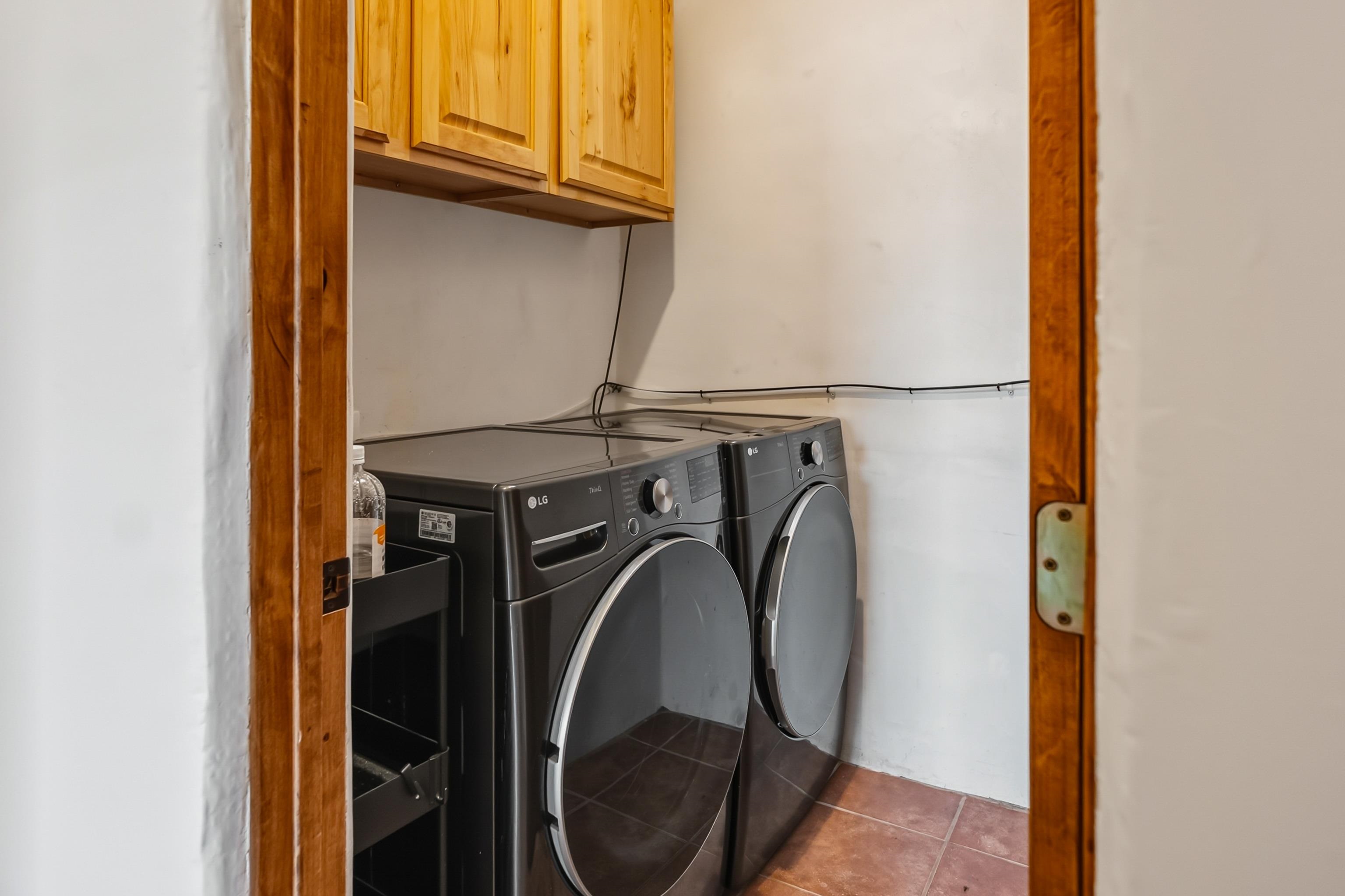 Arroyo Seco, New Mexico 87514, United States, 3 Bedrooms Bedrooms, ,3 BathroomsBathrooms,Residential,Active,240342