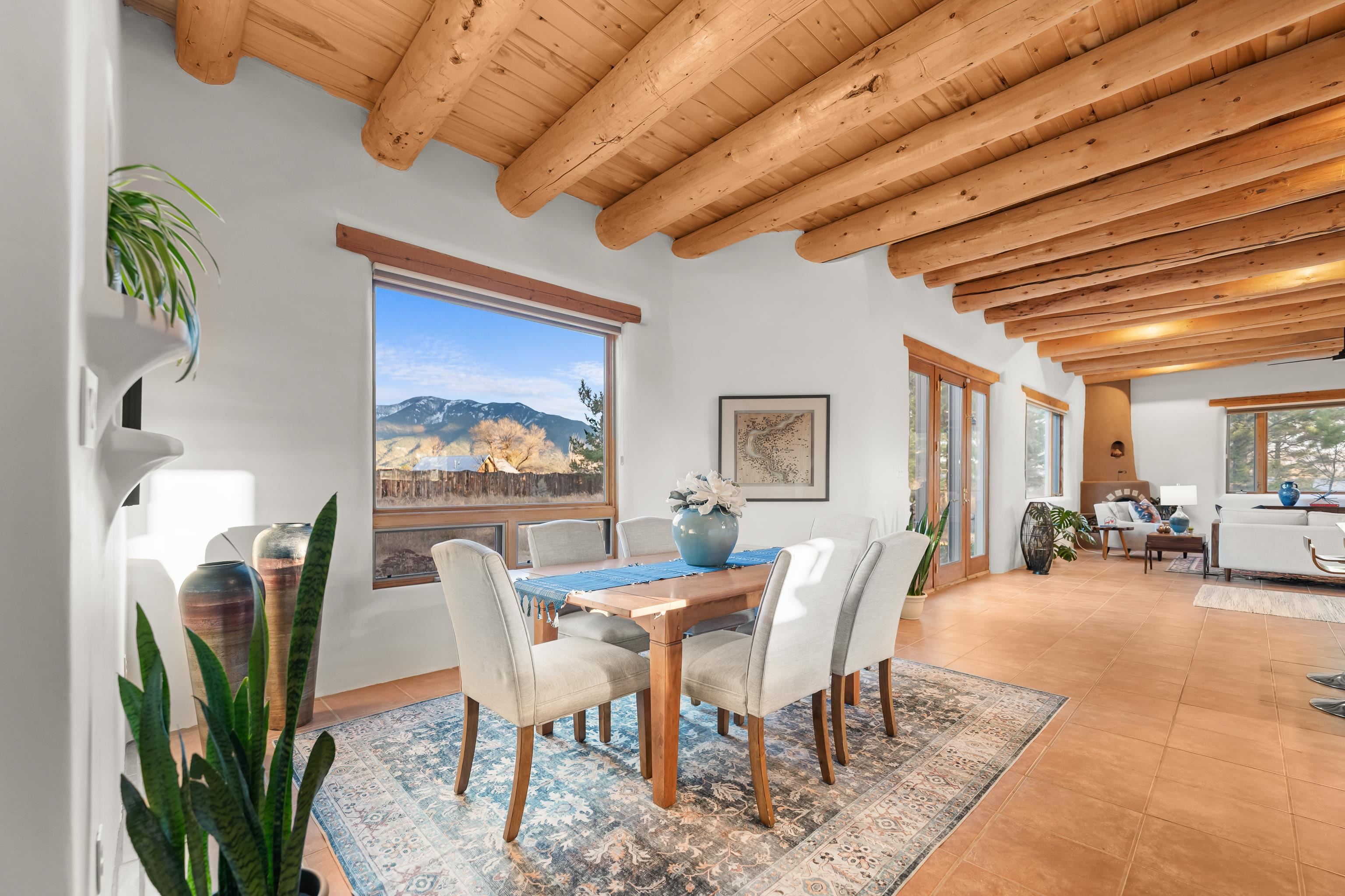 Arroyo Seco, New Mexico 87514, United States, 3 Bedrooms Bedrooms, ,3 BathroomsBathrooms,Residential,Active,240342