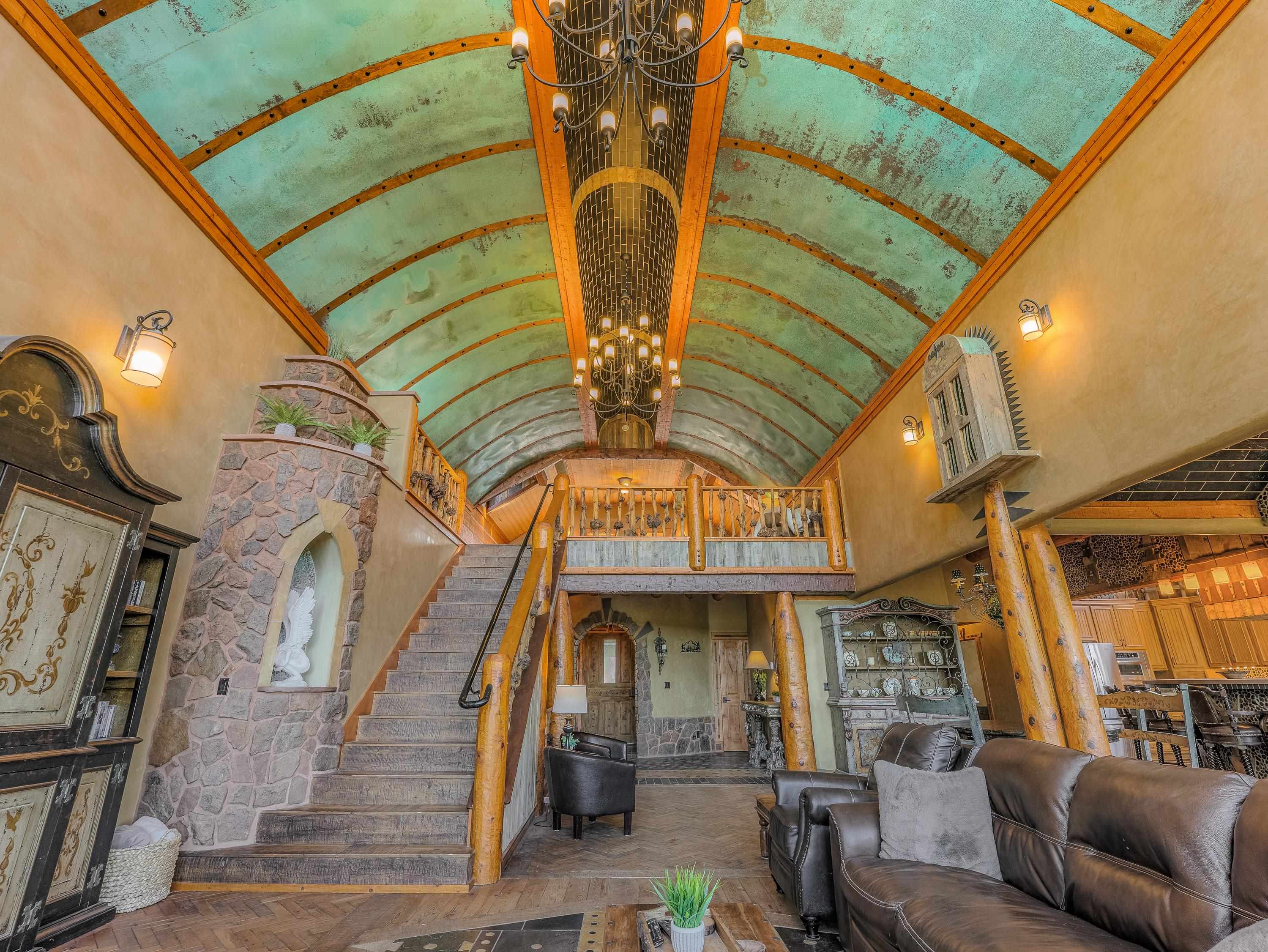 Angel Fire, New Mexico 87710, United States, 5 Bedrooms Bedrooms, ,6 BathroomsBathrooms,Residential,Active,256418