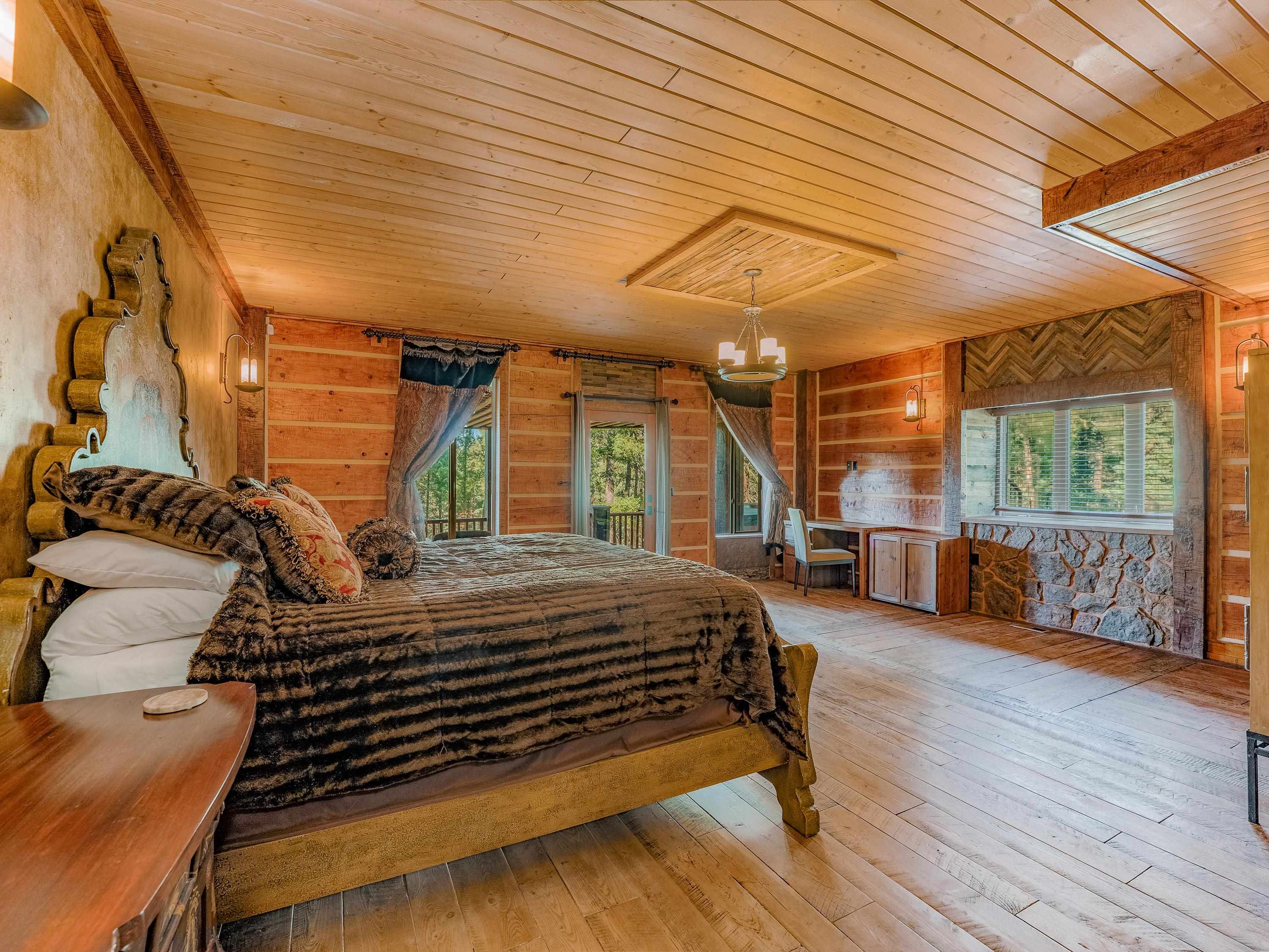 Angel Fire, New Mexico 87710, United States, 5 Bedrooms Bedrooms, ,6 BathroomsBathrooms,Residential,Active,256418