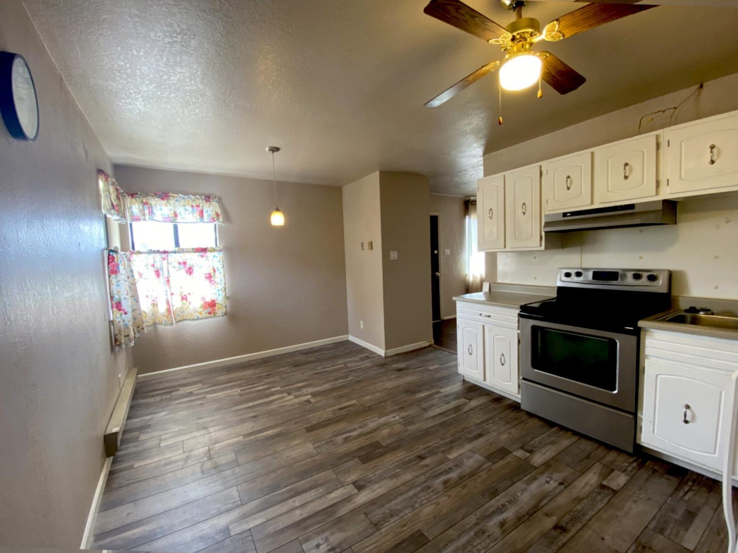 1020 Collier Ave, Raton, New Mexico image 2