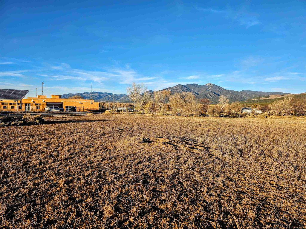 Photo of 651 Gusdorf Rd, Taos, NM 87571 (MLS # 114358)