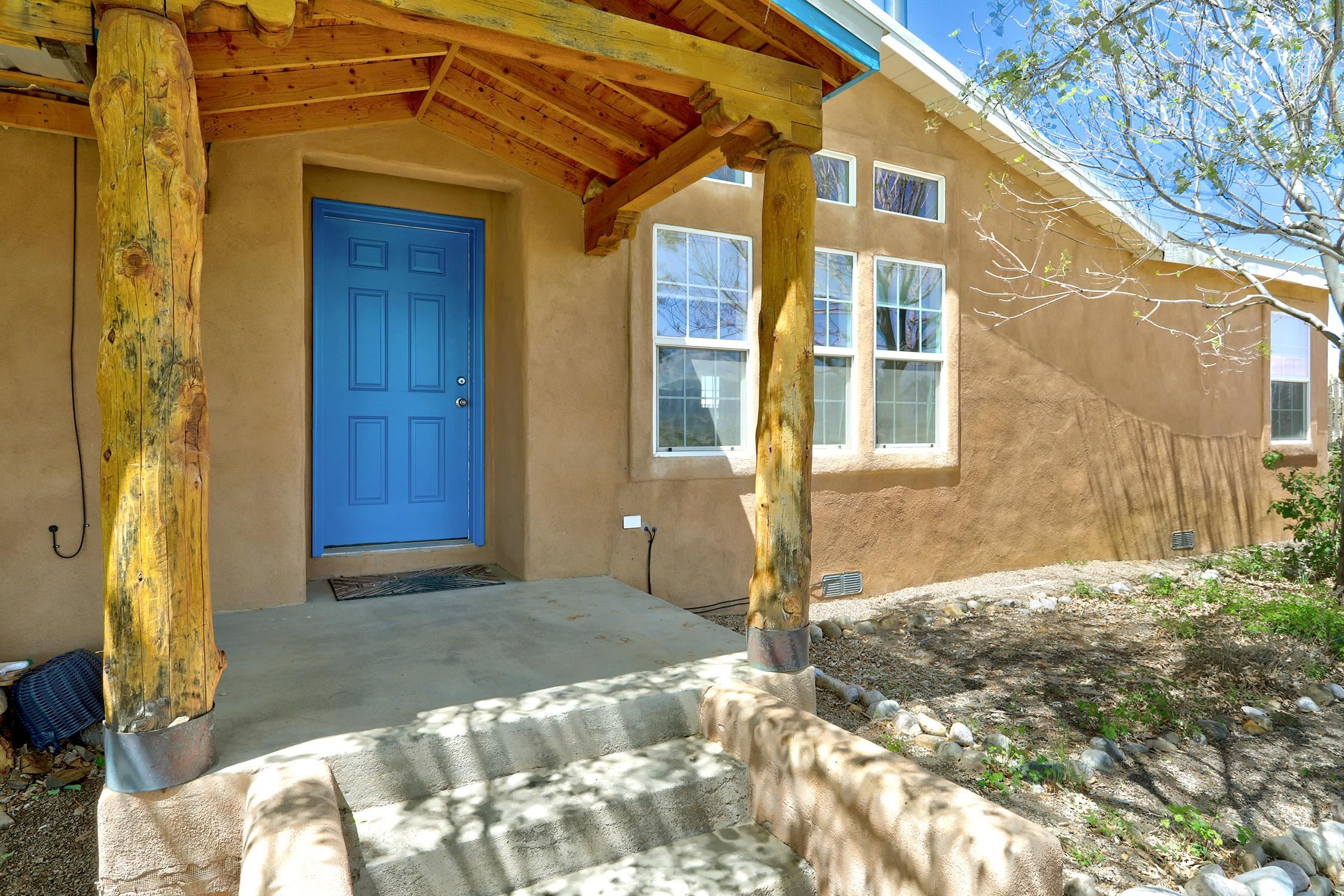 1 Red Sky Road, El Prado, New Mexico image 1