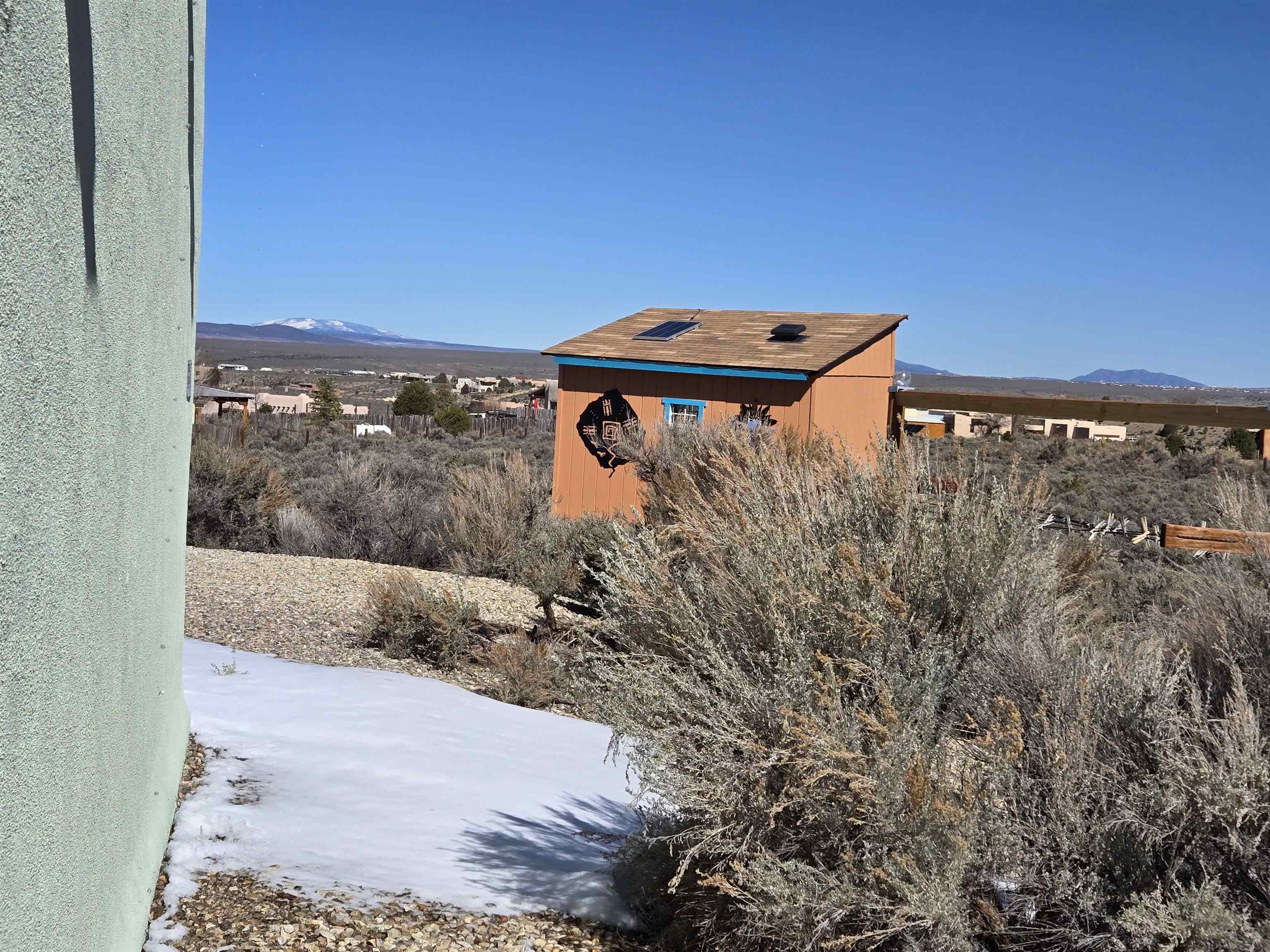27 Camino Campana, Ranchos de Taos, New Mexico image 24