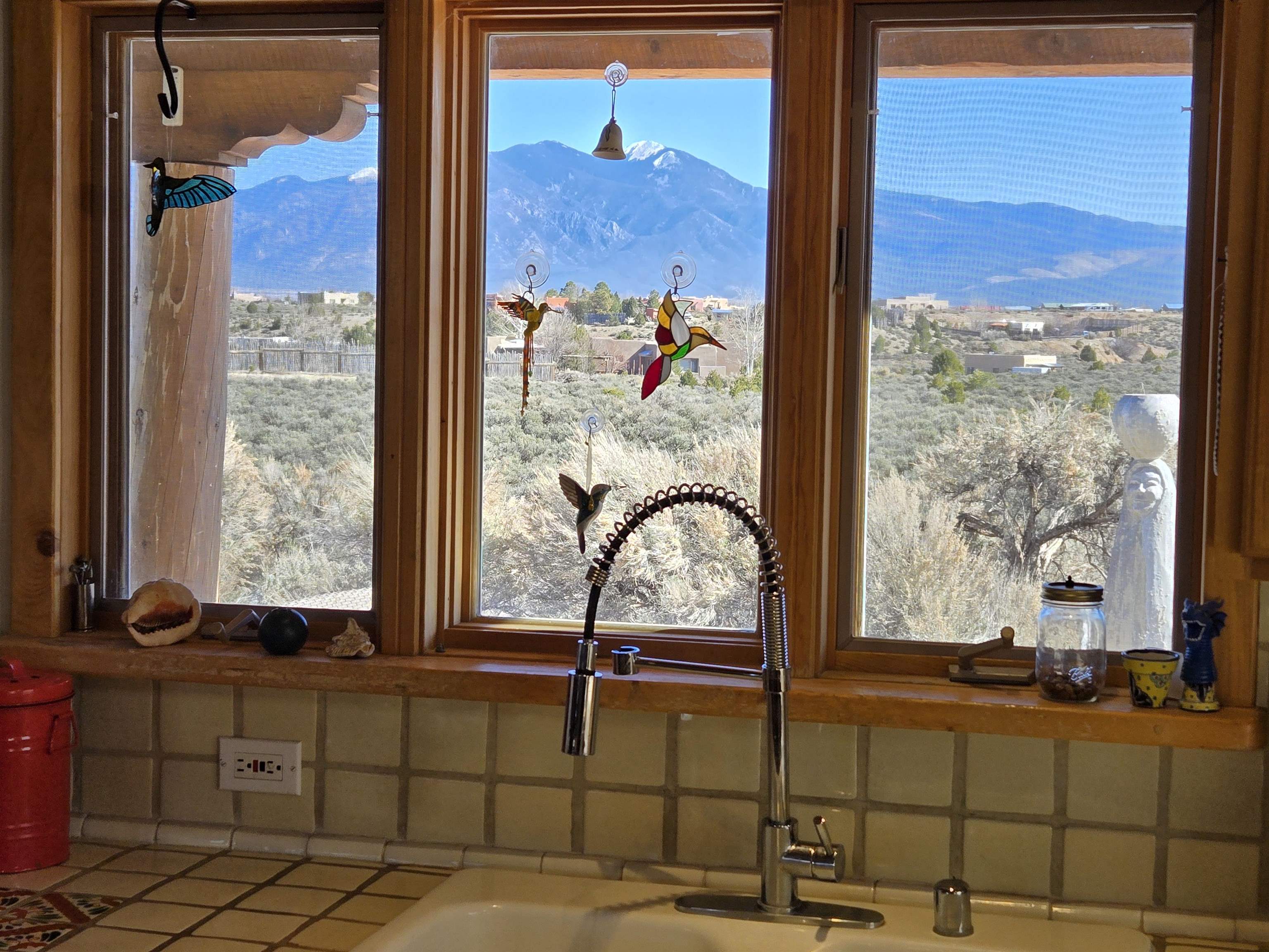 27 Camino Campana, Ranchos de Taos, New Mexico image 8